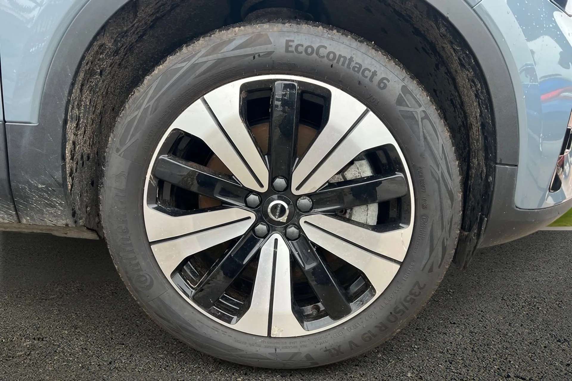 2022 VOLVO XC40 2022 VOLVO XC40