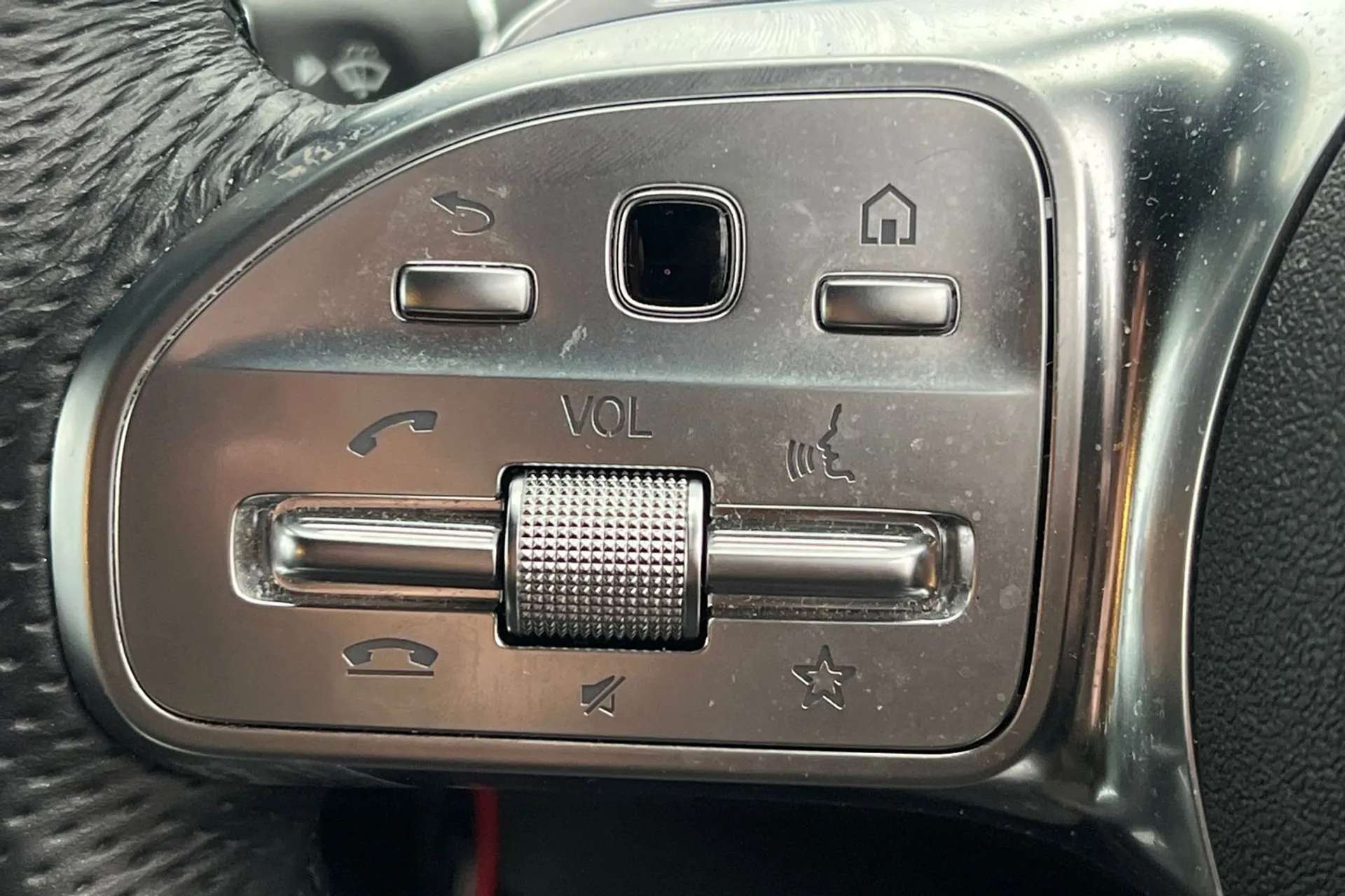 2022 MERCEDES-BENZ EQC 2022 MERCEDES-BENZ EQC