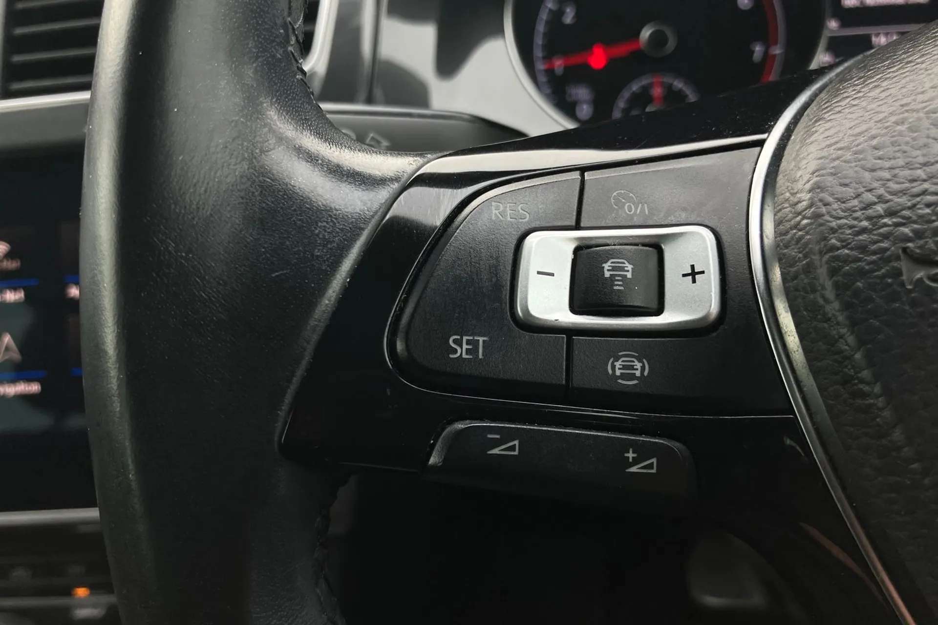 2019 VOLKSWAGEN GOLF 2019 VOLKSWAGEN GOLF