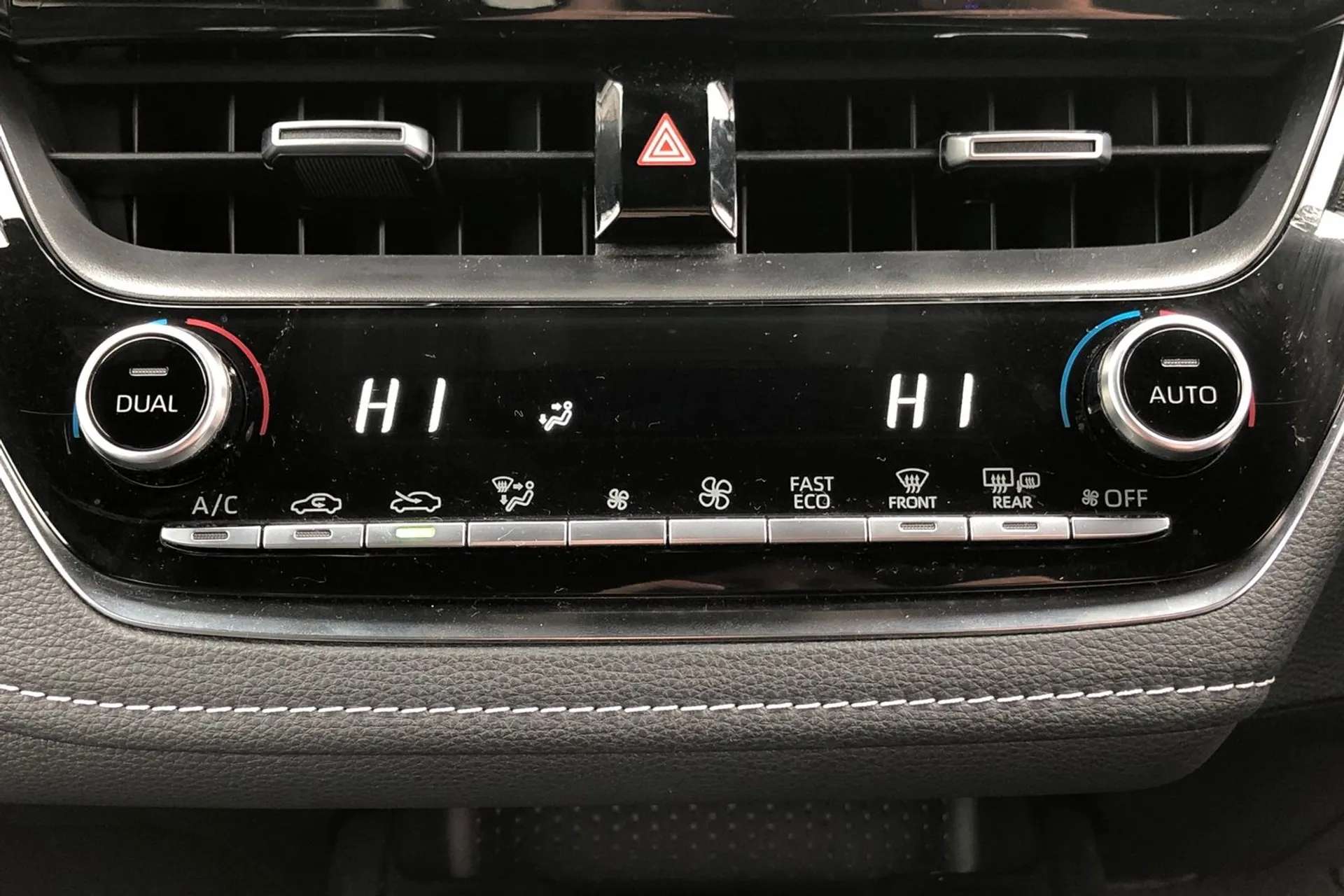 2021 TOYOTA COROLLA 2021 TOYOTA COROLLA