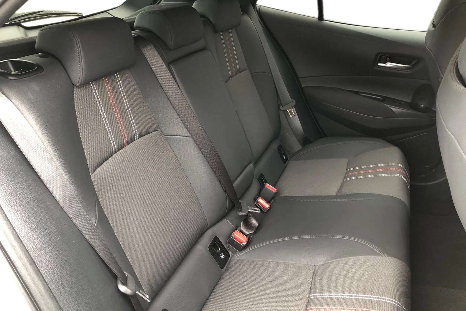 2021 TOYOTA COROLLA 2021 TOYOTA COROLLA