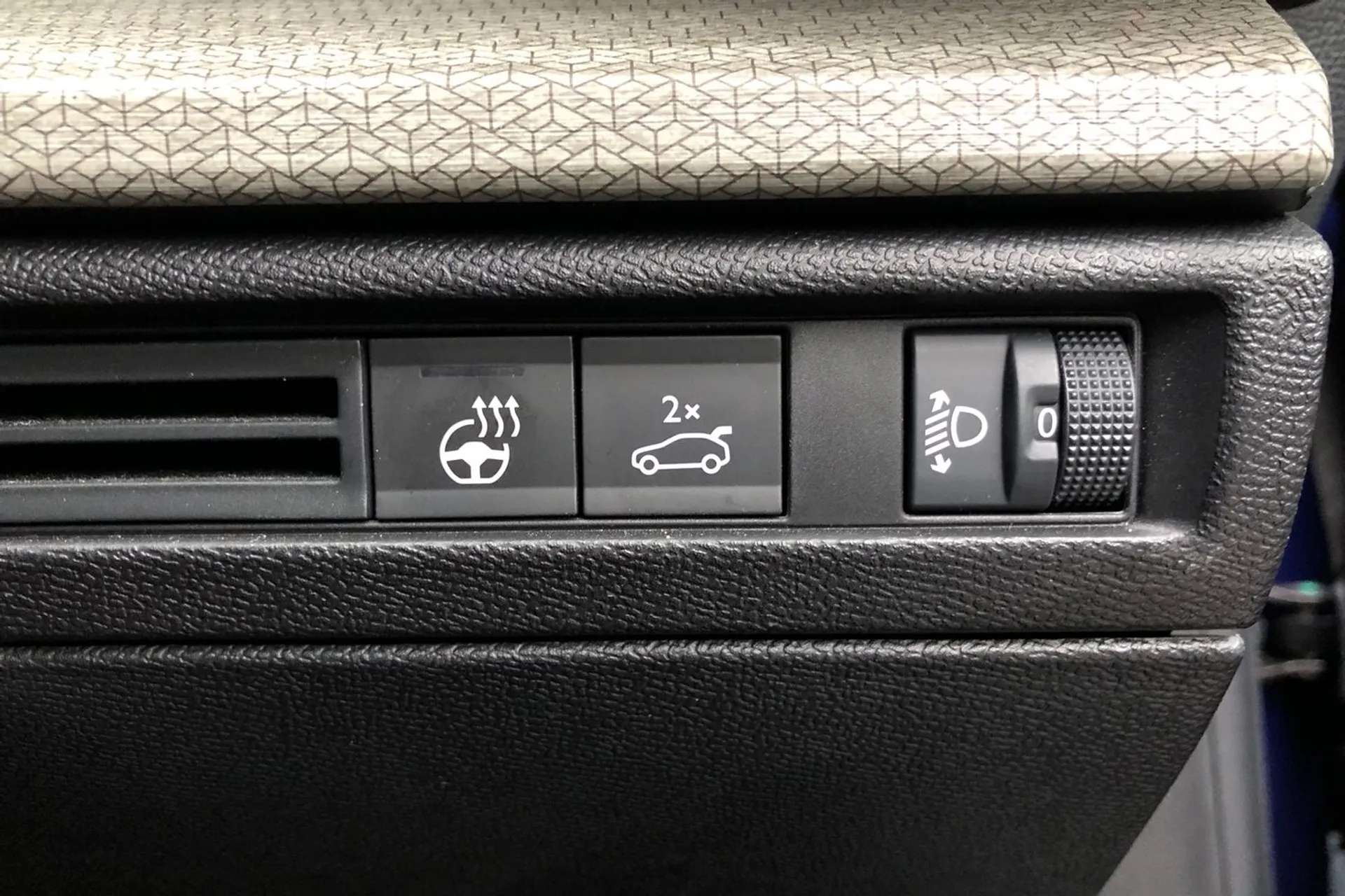 2023 CITROEN C5 X 2023 CITROEN C5 X