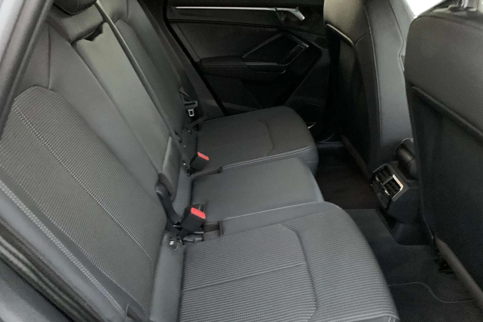 2020 AUDI Q3 2020 AUDI Q3