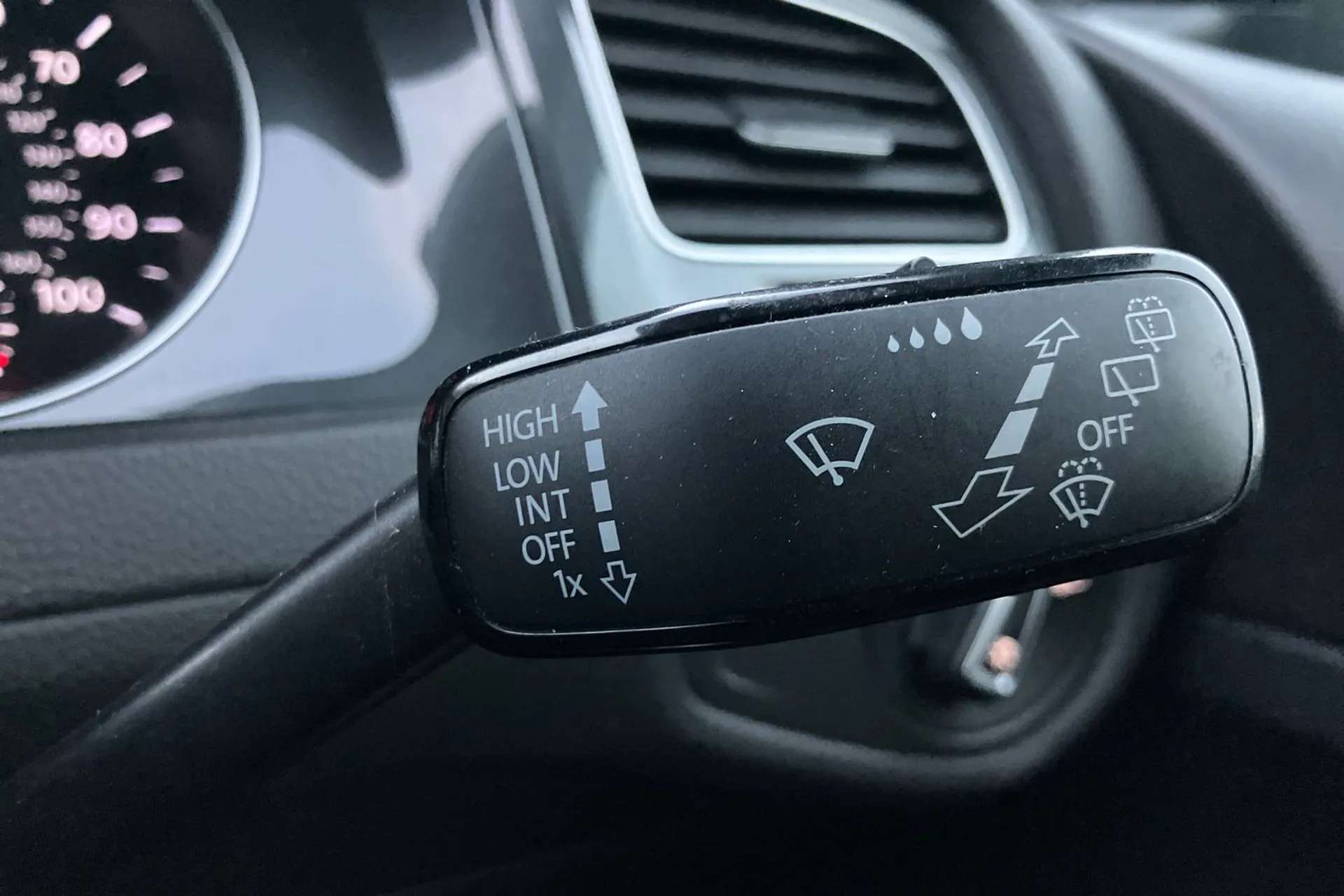 2020 VOLKSWAGEN GOLF 2020 VOLKSWAGEN GOLF