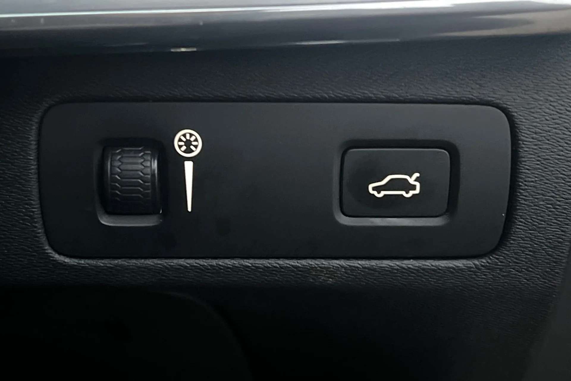 2018 VOLVO XC90 2018 VOLVO XC90