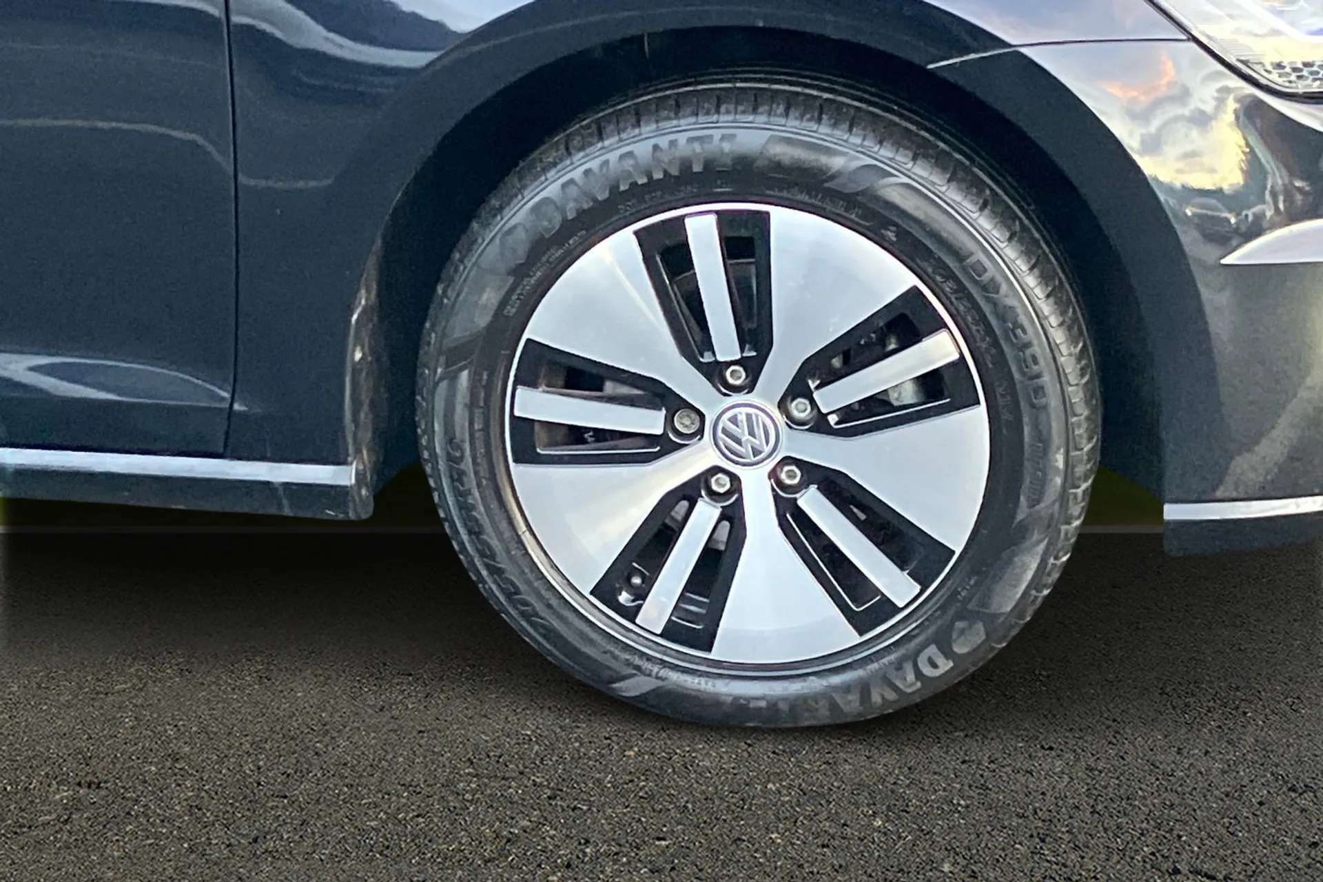 2020 VOLKSWAGEN GOLF 2020 VOLKSWAGEN GOLF