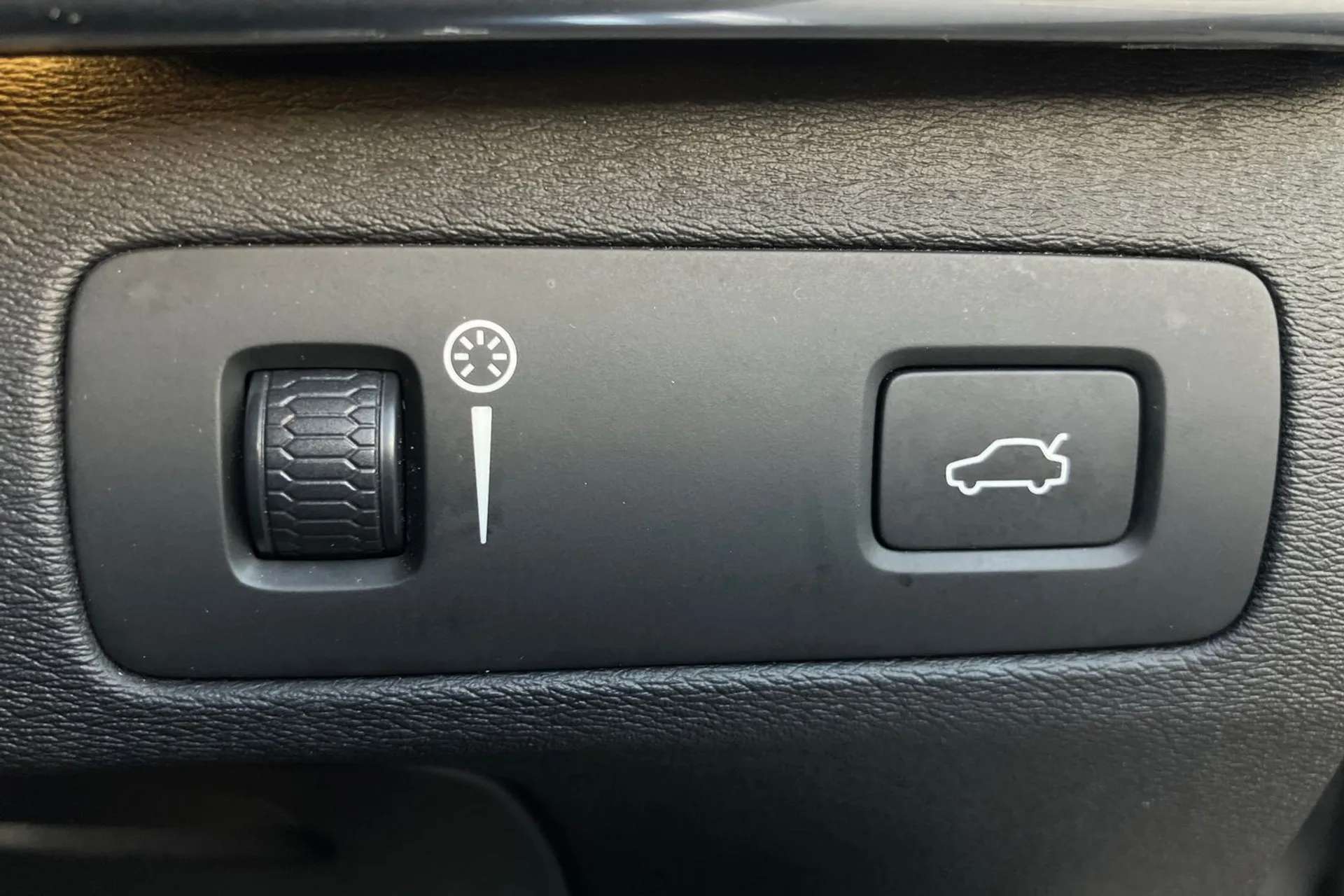 2018 VOLVO XC90 2018 VOLVO XC90