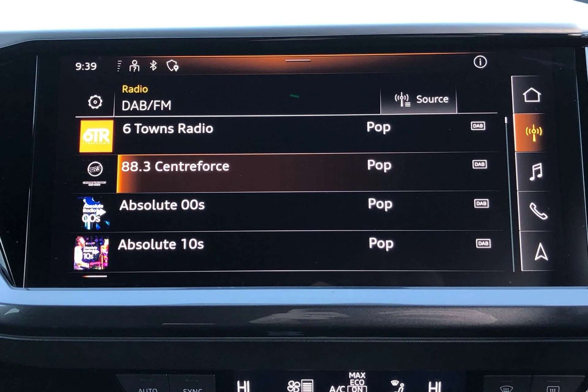 2022 AUDI Q4 2022 AUDI Q4