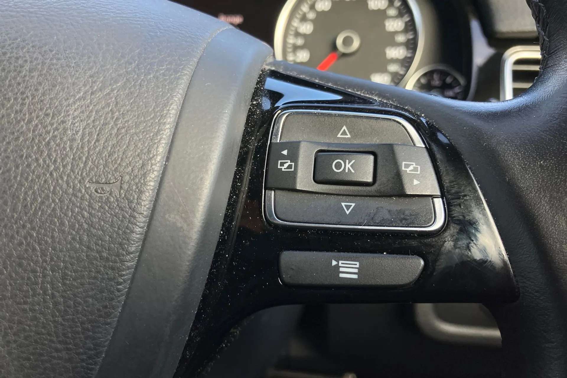 2017 VOLKSWAGEN TOUAREG 2017 VOLKSWAGEN TOUAREG