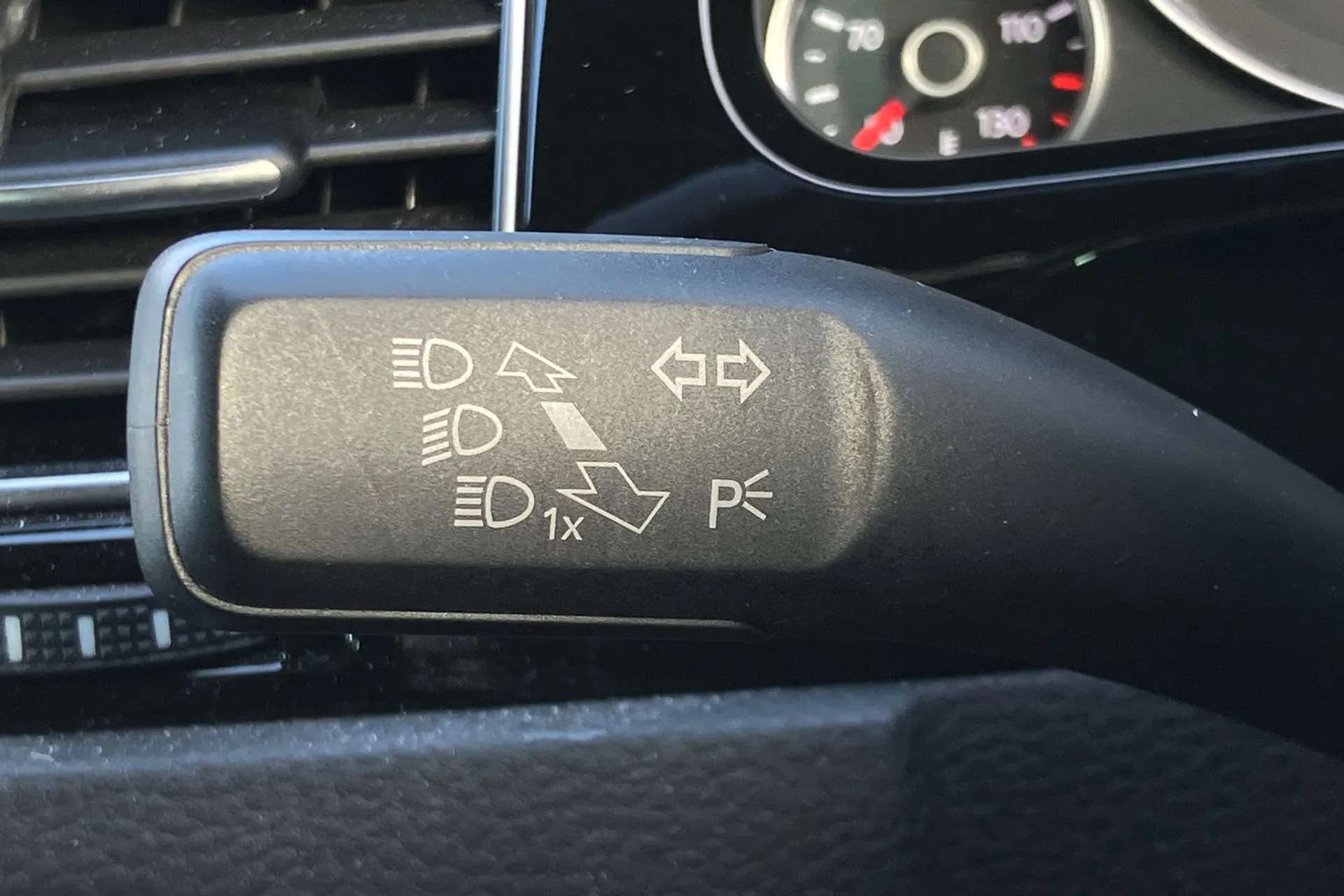 2017 VOLKSWAGEN TOUAREG 2017 VOLKSWAGEN TOUAREG