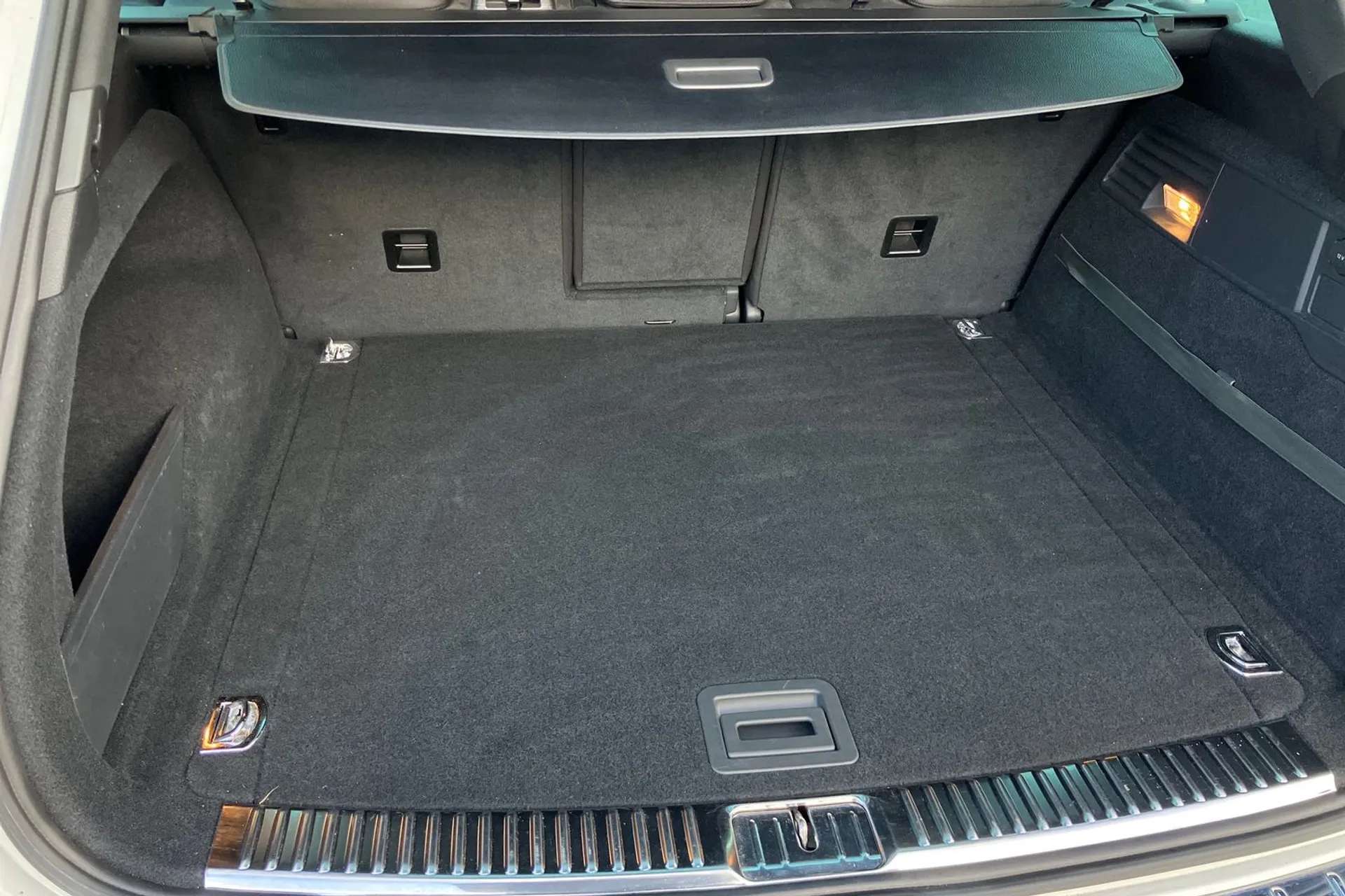 2017 VOLKSWAGEN TOUAREG 2017 VOLKSWAGEN TOUAREG