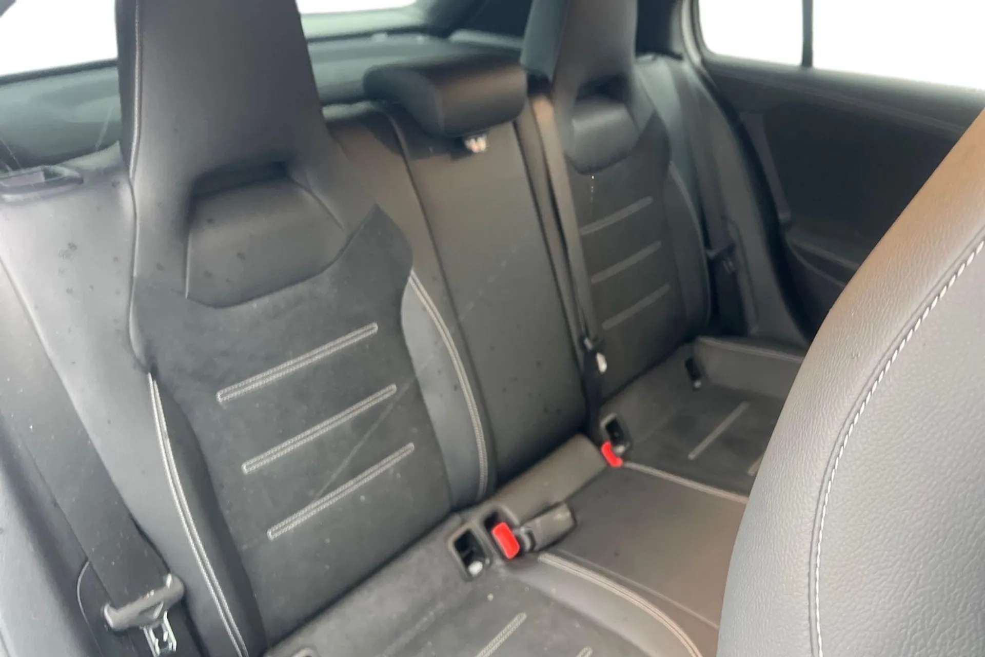 2021 MERCEDES-BENZ A CLASS 2021 MERCEDES-BENZ A CLASS