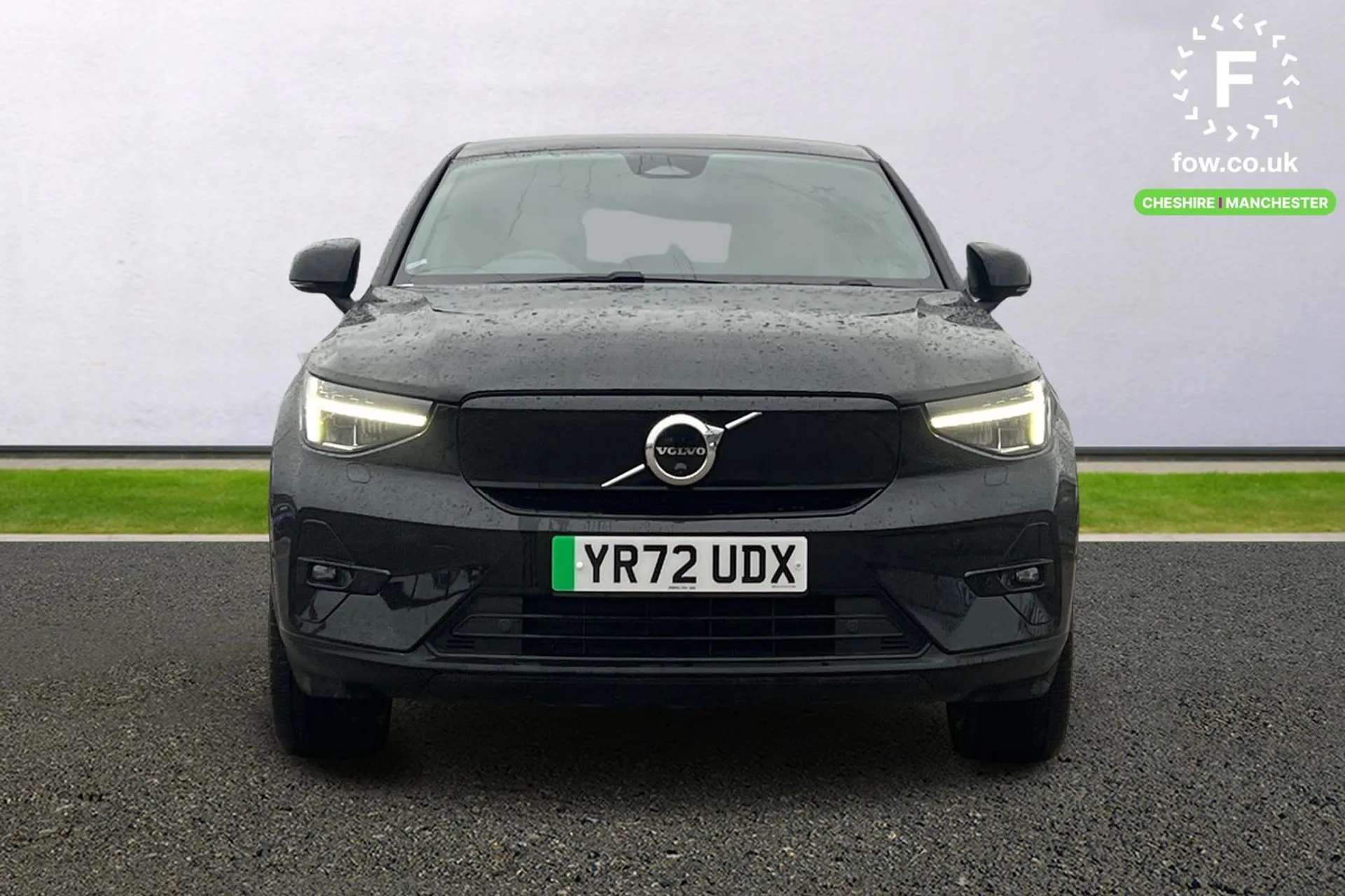 2022 VOLVO C40 2022 VOLVO C40