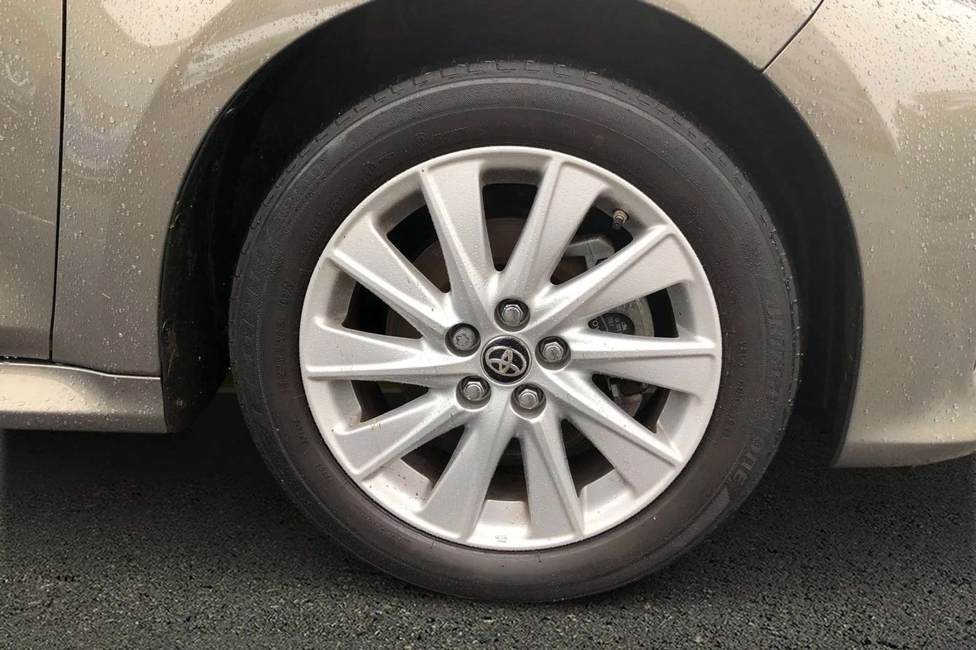 2021 TOYOTA YARIS 2021 TOYOTA YARIS