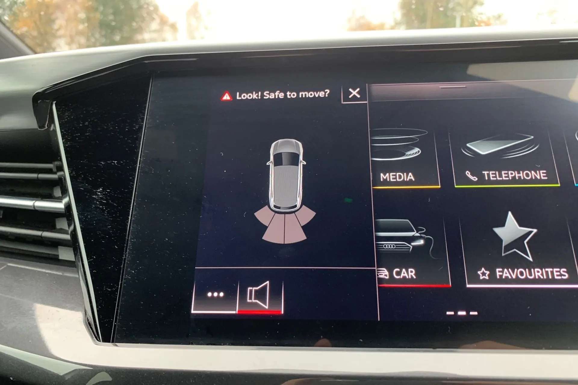 2021 AUDI Q4 2021 AUDI Q4