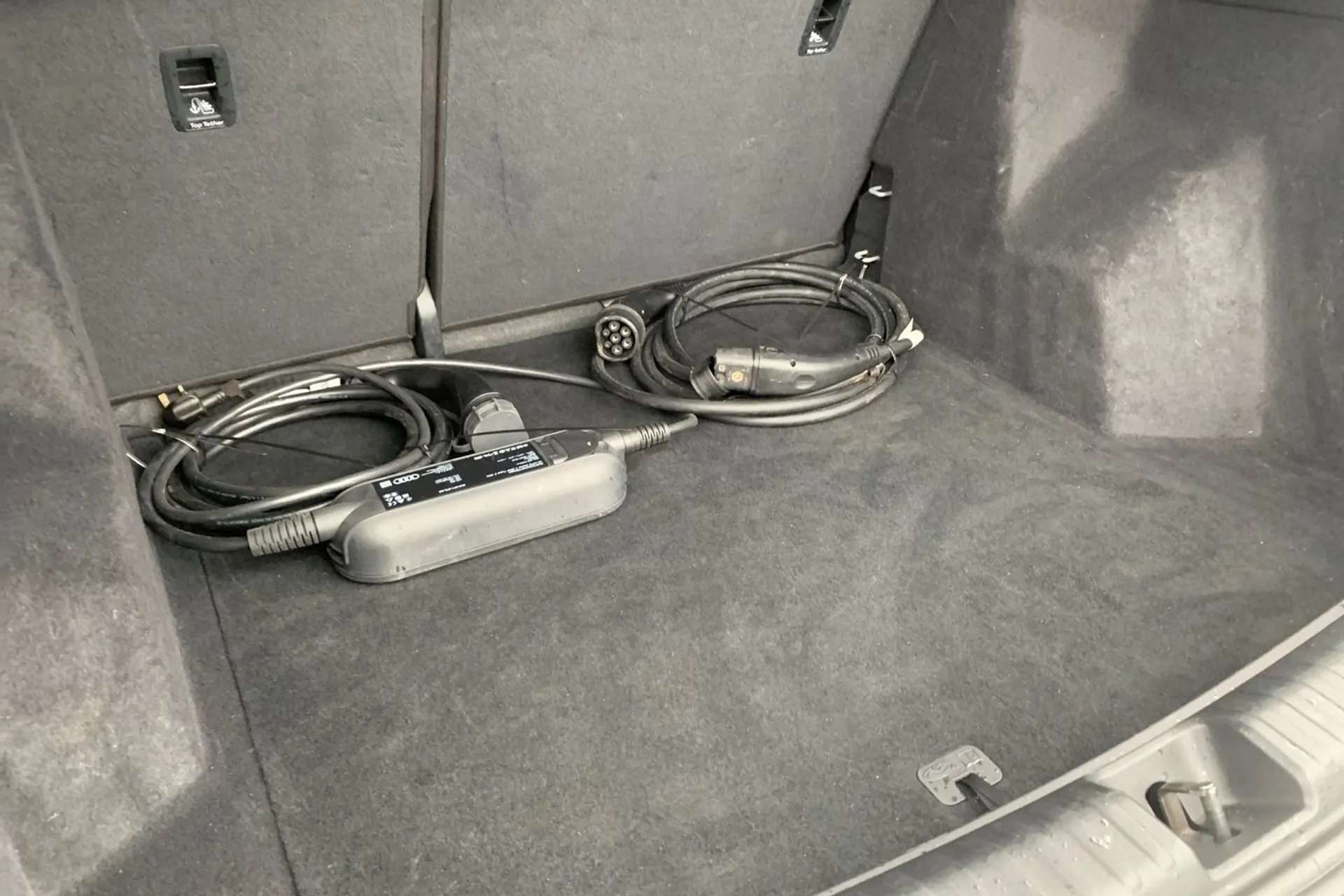 2021 AUDI Q4 2021 AUDI Q4