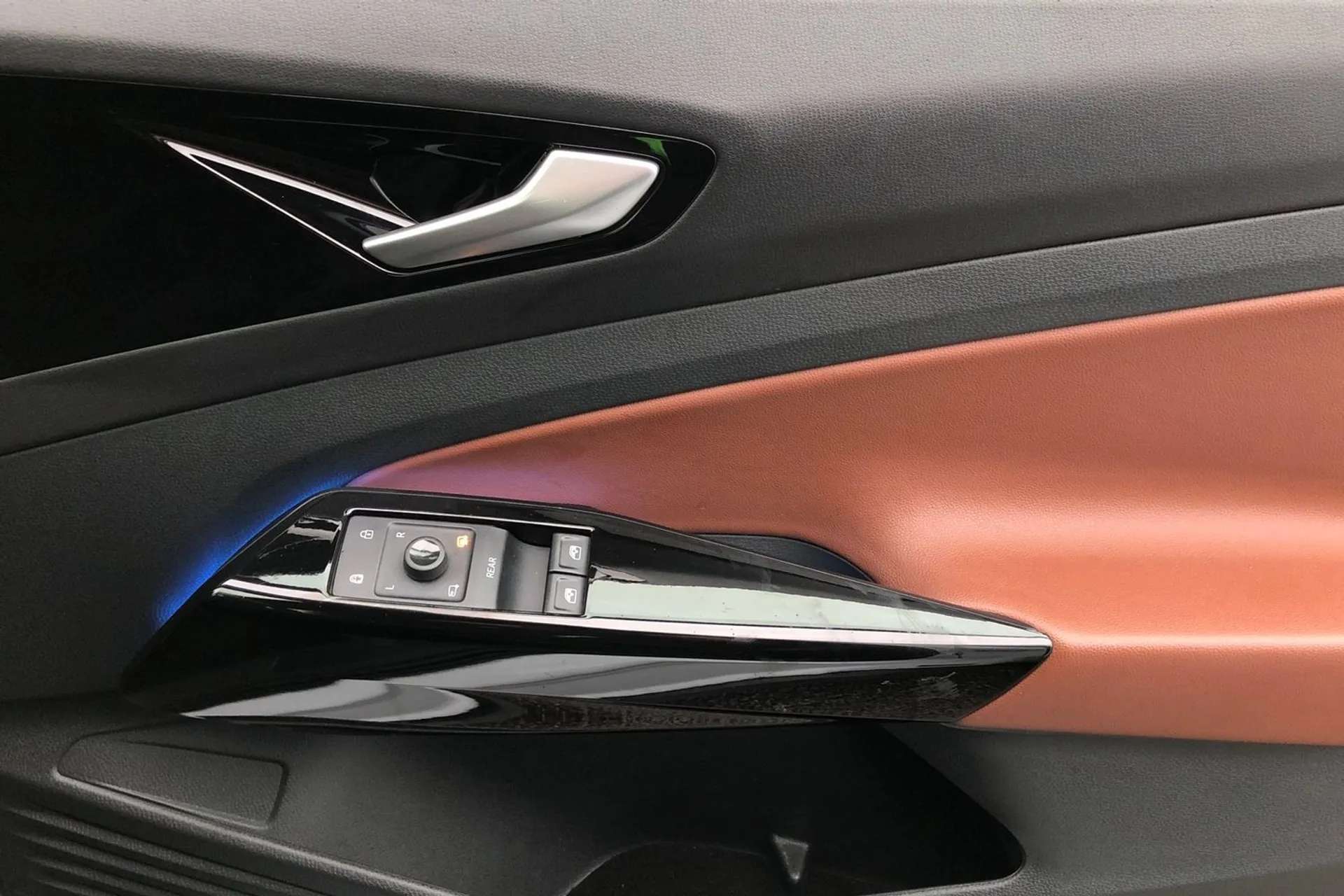 2021 VOLKSWAGEN ID.4 2021 VOLKSWAGEN ID.4