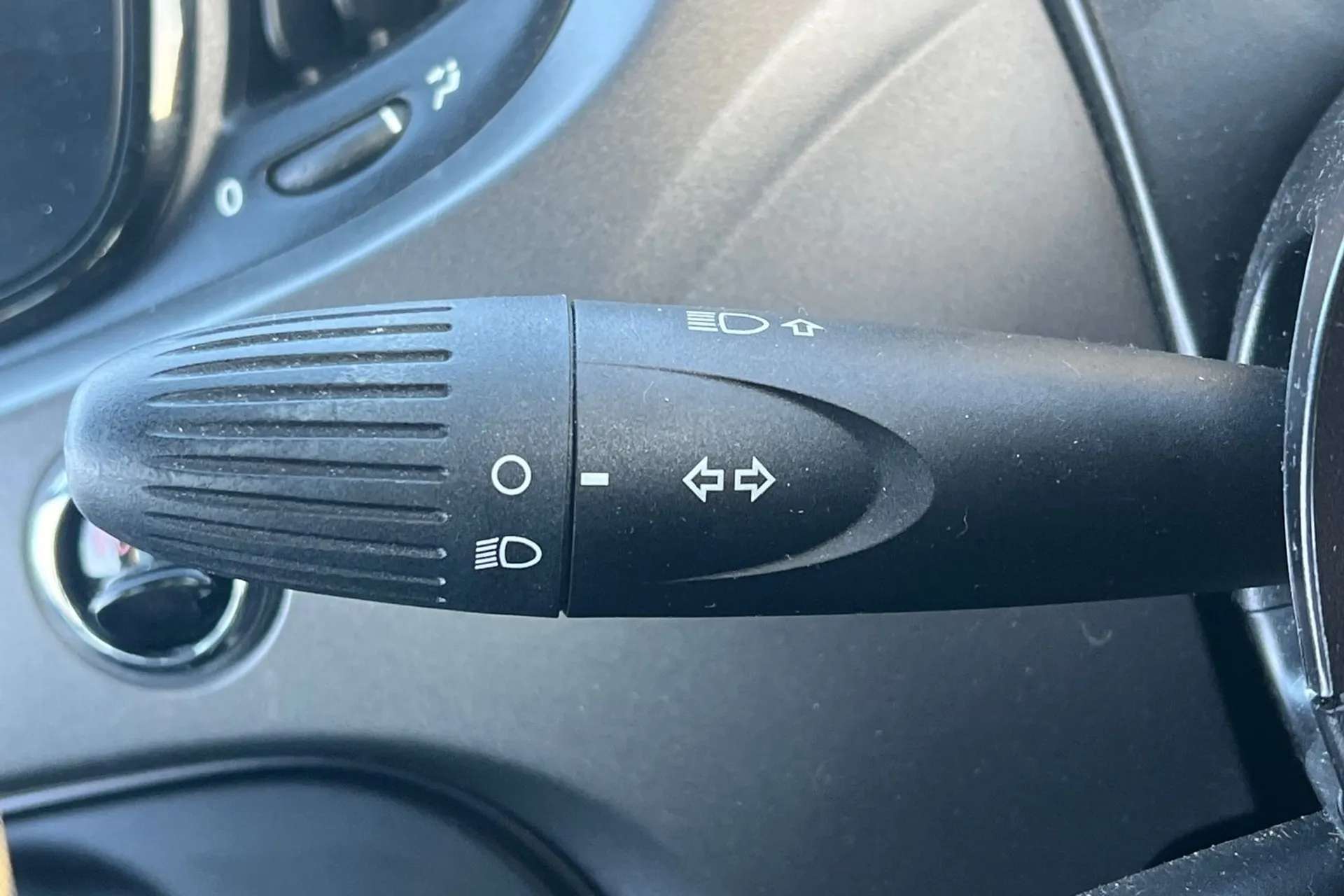 2019 FIAT 500 2019 FIAT 500