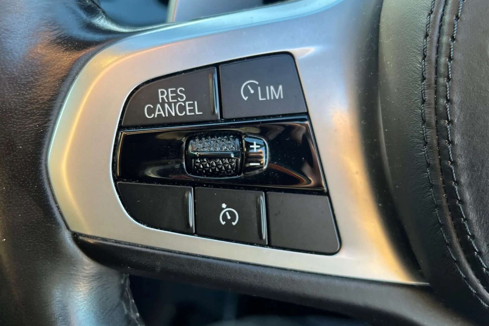 2020 BMW 5 SERIES 2020 BMW 5 SERIES