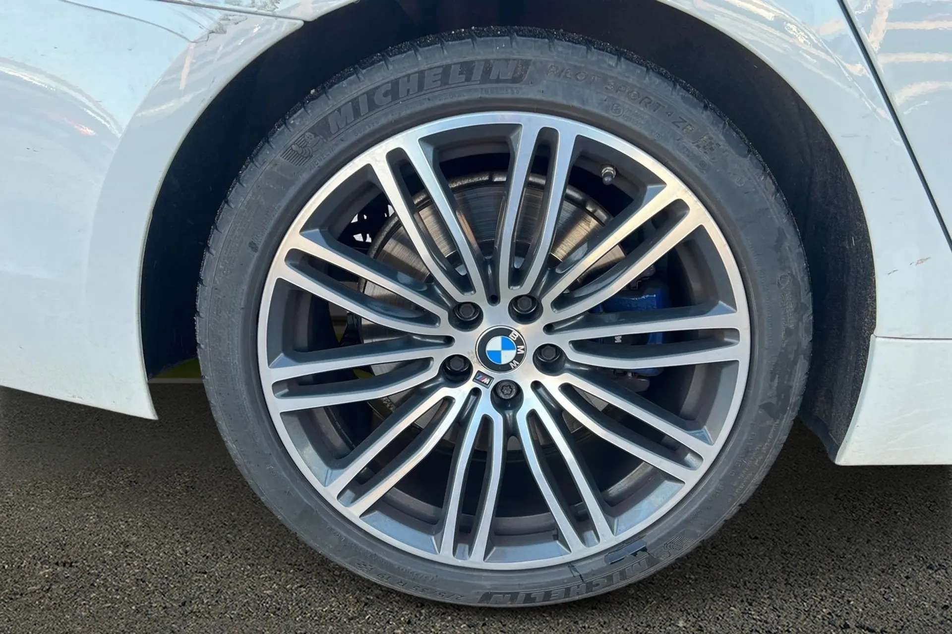 2020 BMW 5 SERIES 2020 BMW 5 SERIES