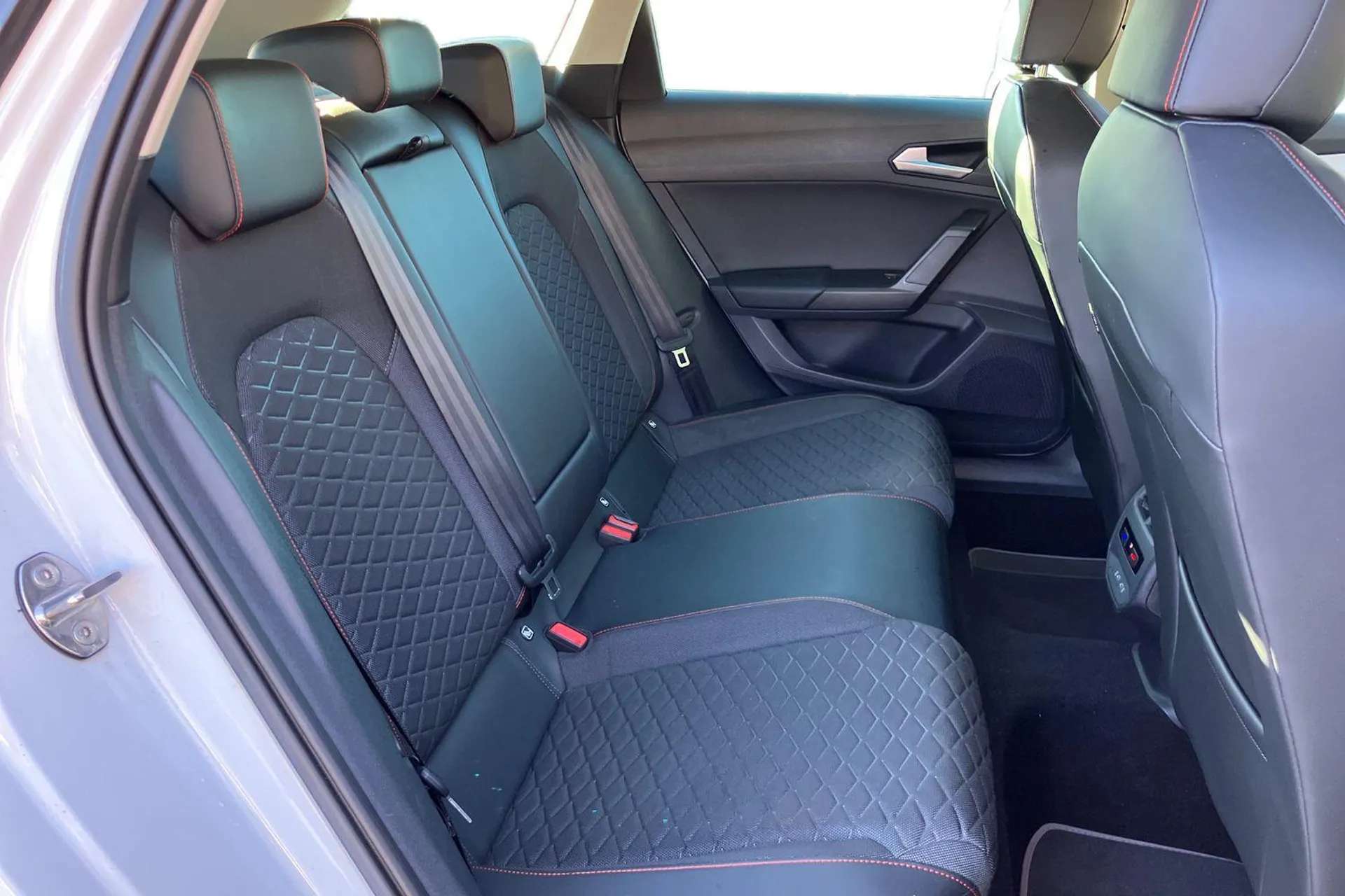 2021 SEAT LEON 2021 SEAT LEON