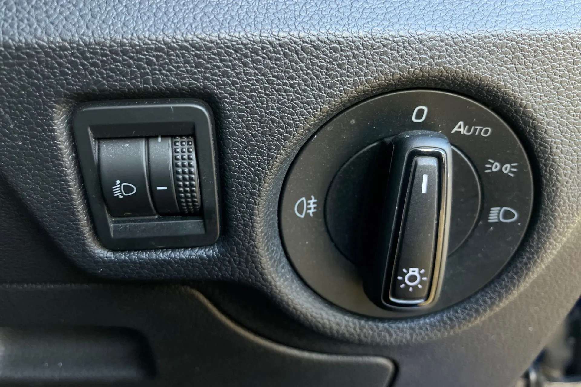 2020 SKODA KAMIQ 2020 SKODA KAMIQ