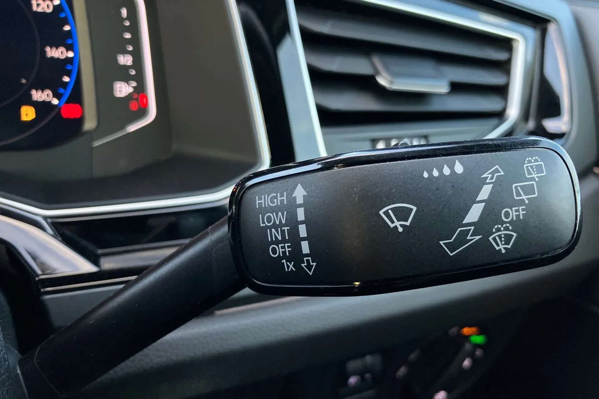 2023 VOLKSWAGEN POLO 2023 VOLKSWAGEN POLO