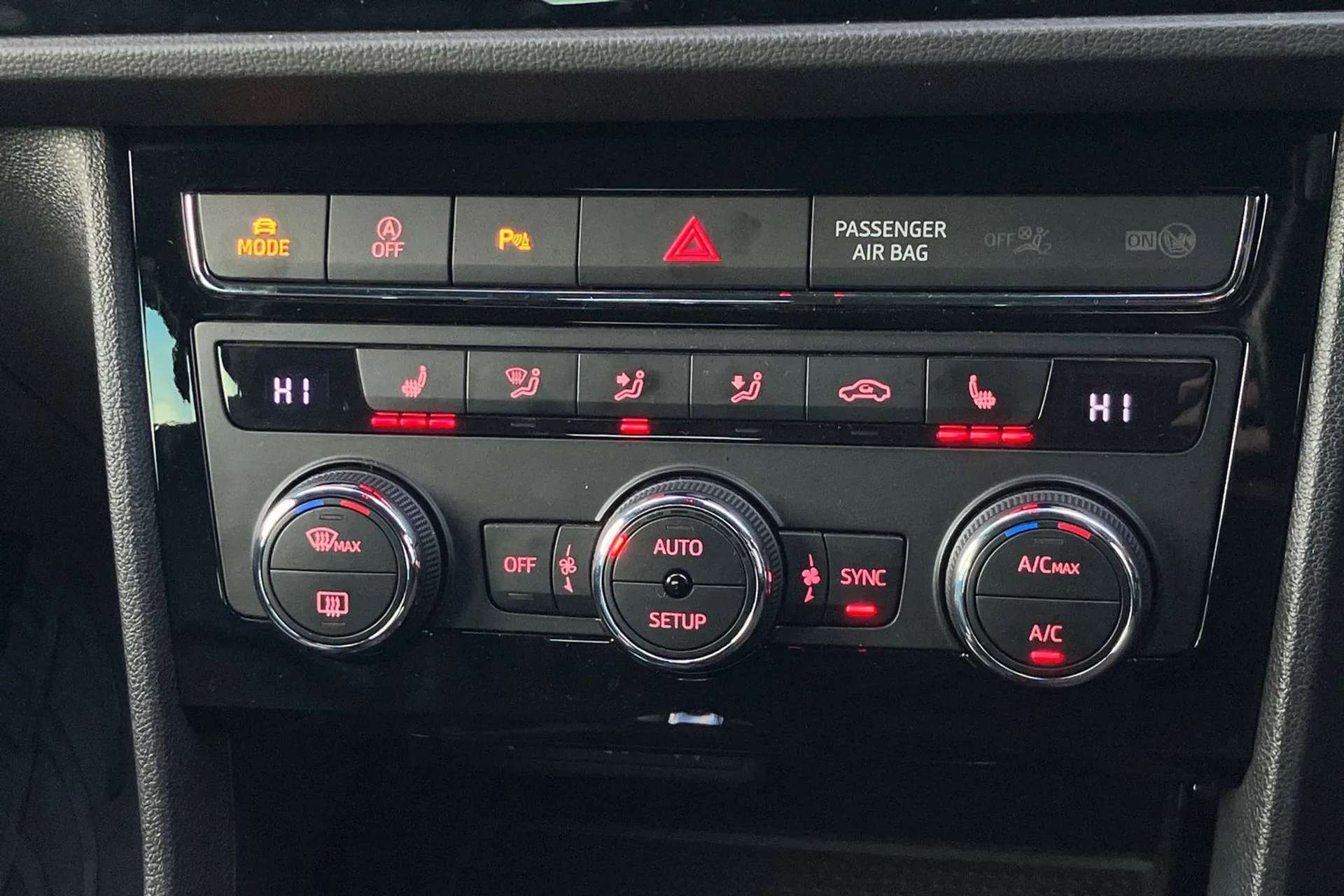 2019 SEAT LEON 2019 SEAT LEON