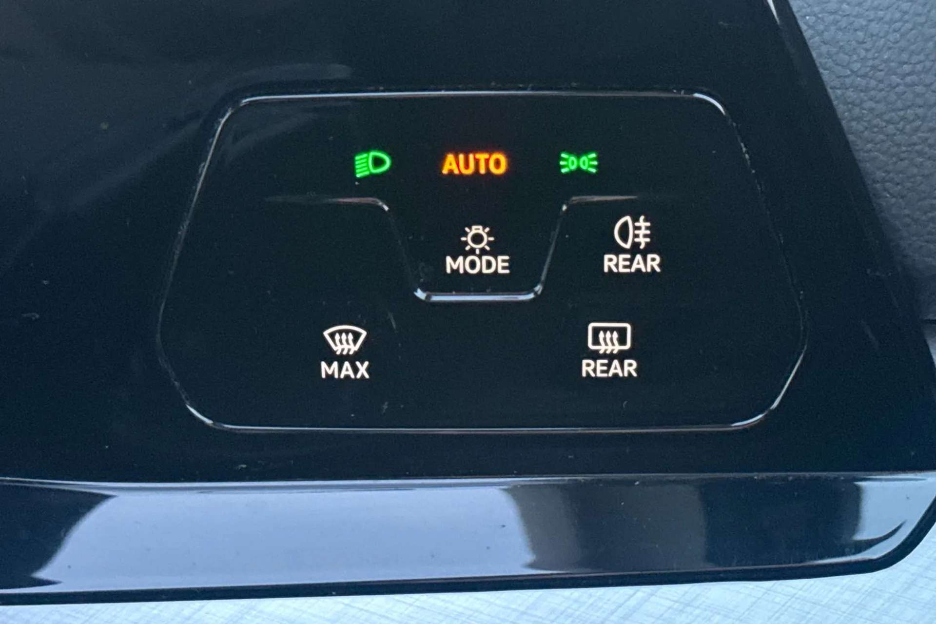 2022 VOLKSWAGEN GOLF 2022 VOLKSWAGEN GOLF