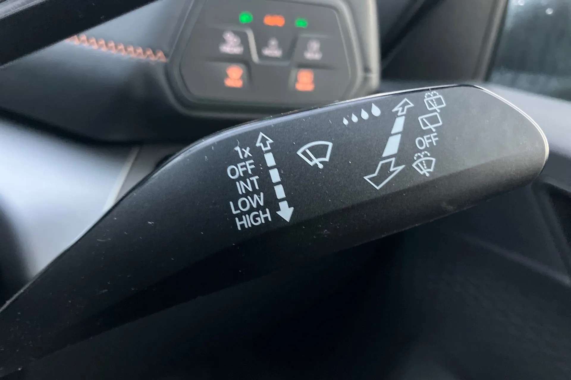 2023 CUPRA BORN 2023 CUPRA BORN