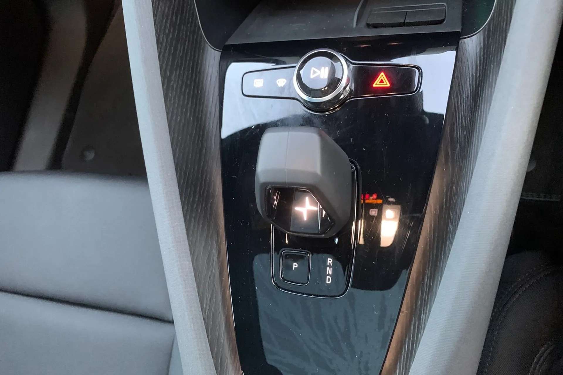 2022 POLESTAR 2 2022 POLESTAR 2