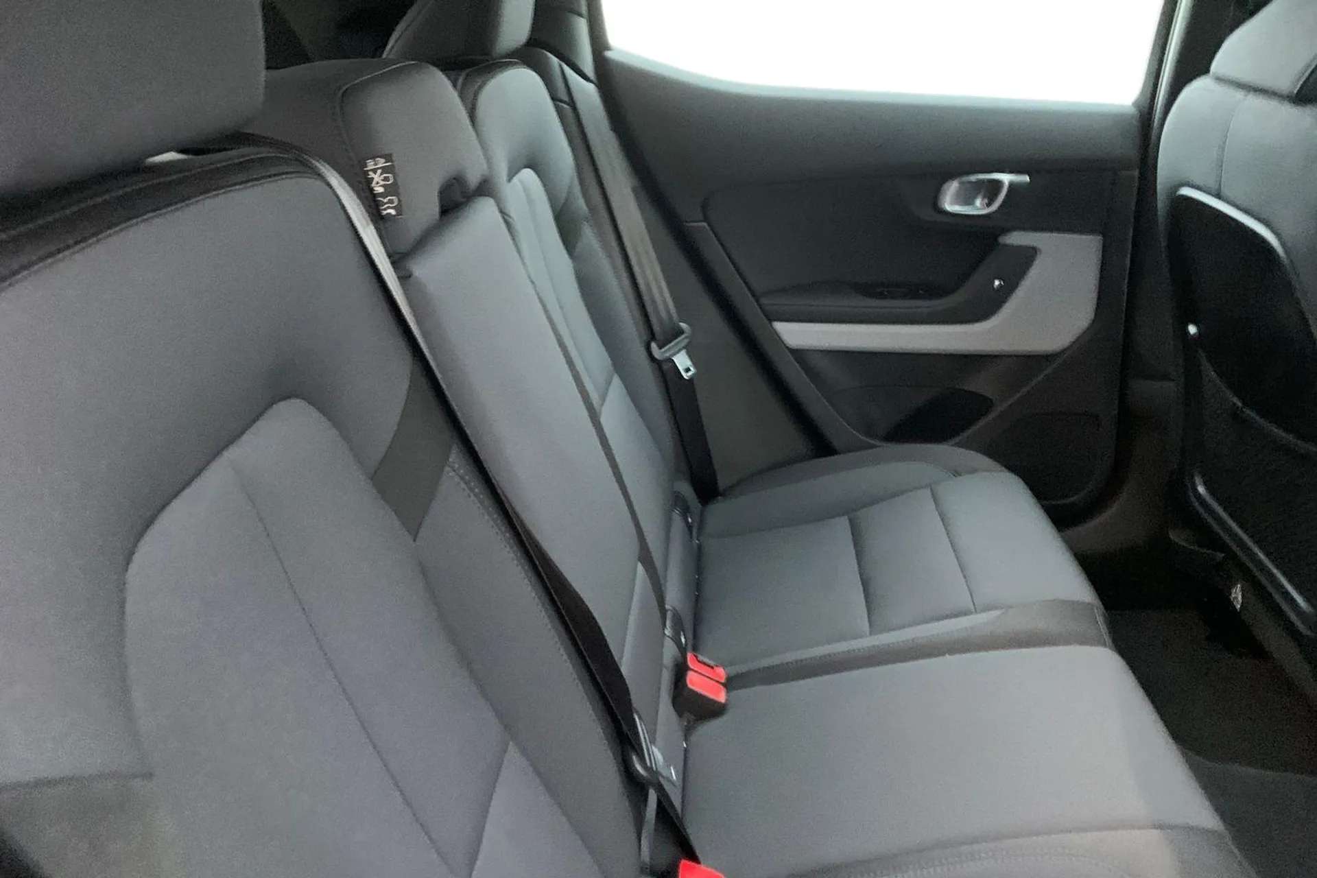 2022 POLESTAR 2 2022 POLESTAR 2