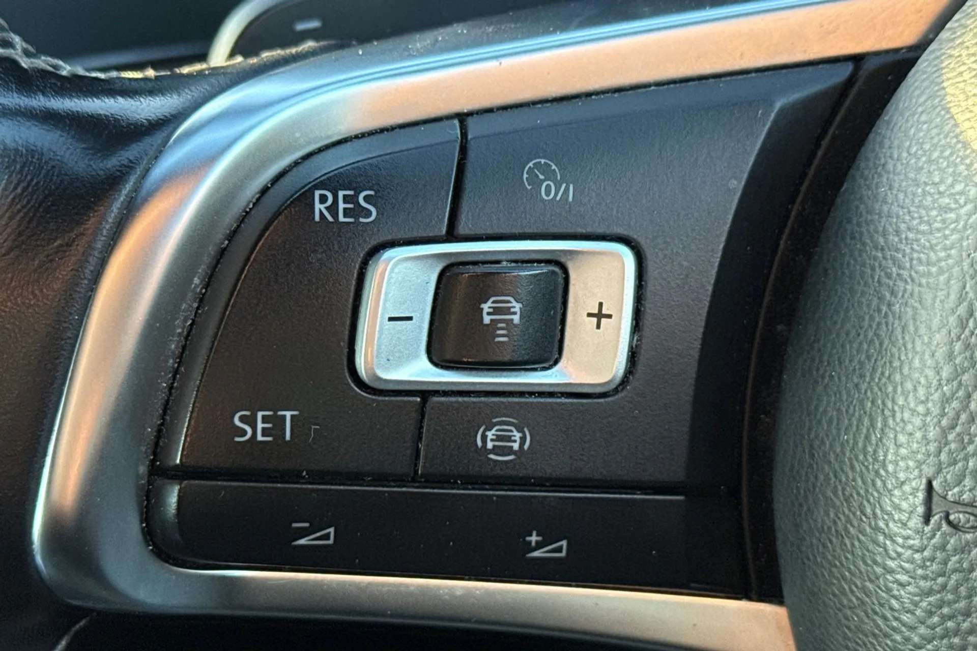 2019 VOLKSWAGEN TIGUAN 2019 VOLKSWAGEN TIGUAN