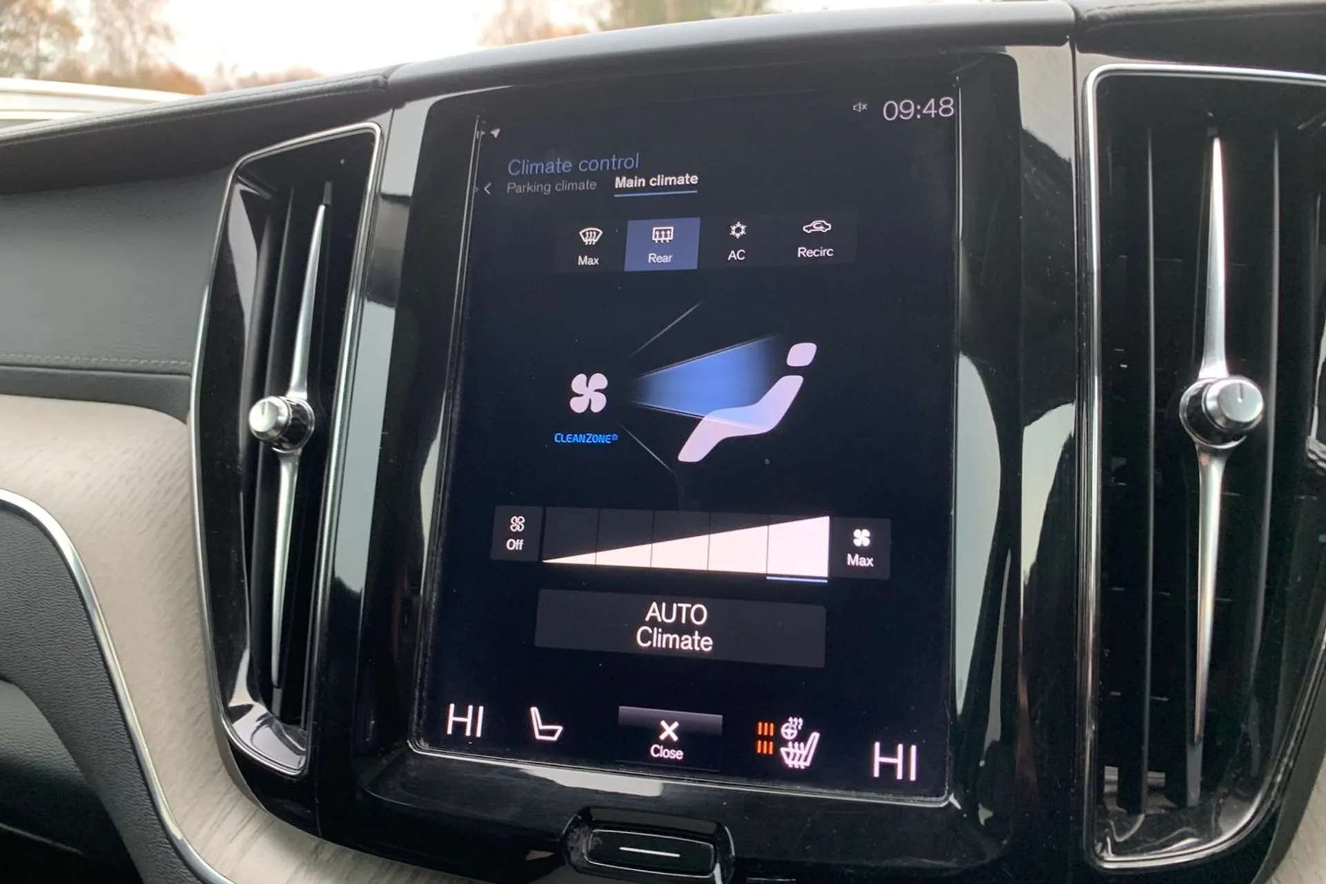 2019 VOLVO XC60 2019 VOLVO XC60