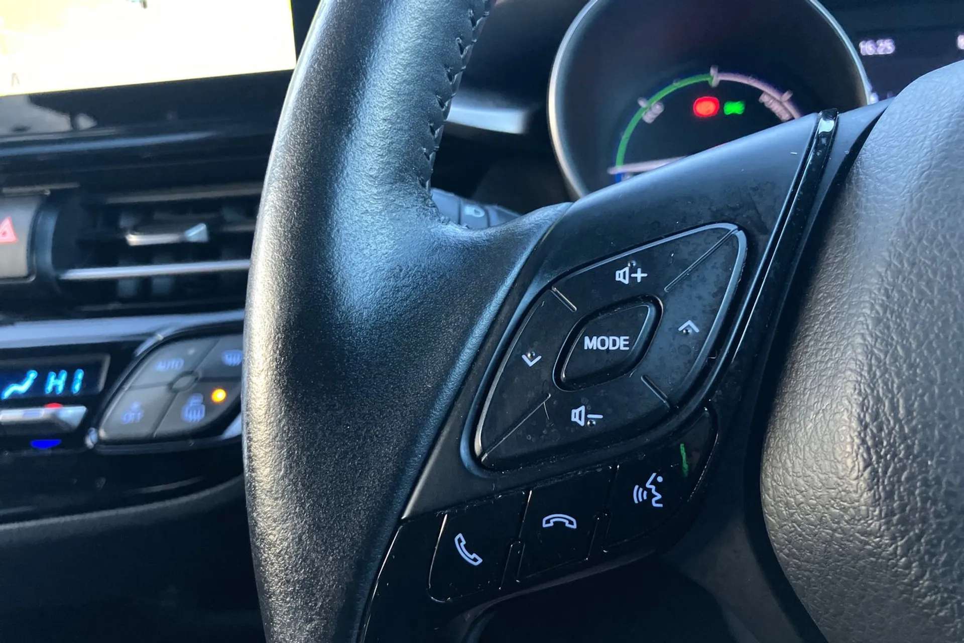 2020 TOYOTA C-HR 2020 TOYOTA C-HR