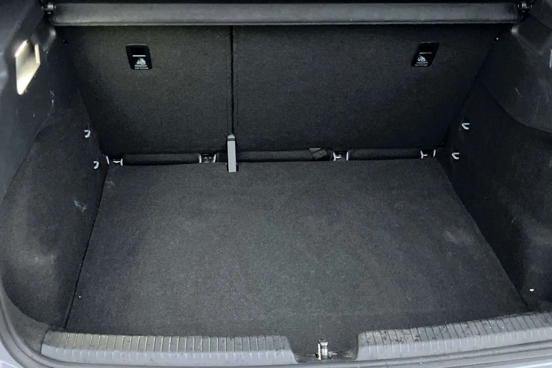 2022 CUPRA BORN 2022 CUPRA BORN