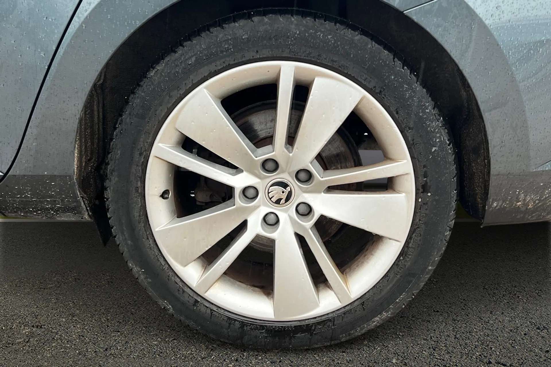 2021 SKODA SUPERB 2021 SKODA SUPERB