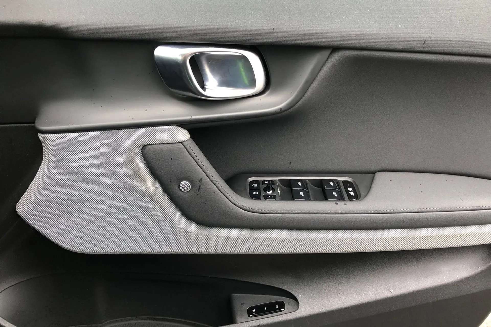 2022 POLESTAR 2 2022 POLESTAR 2