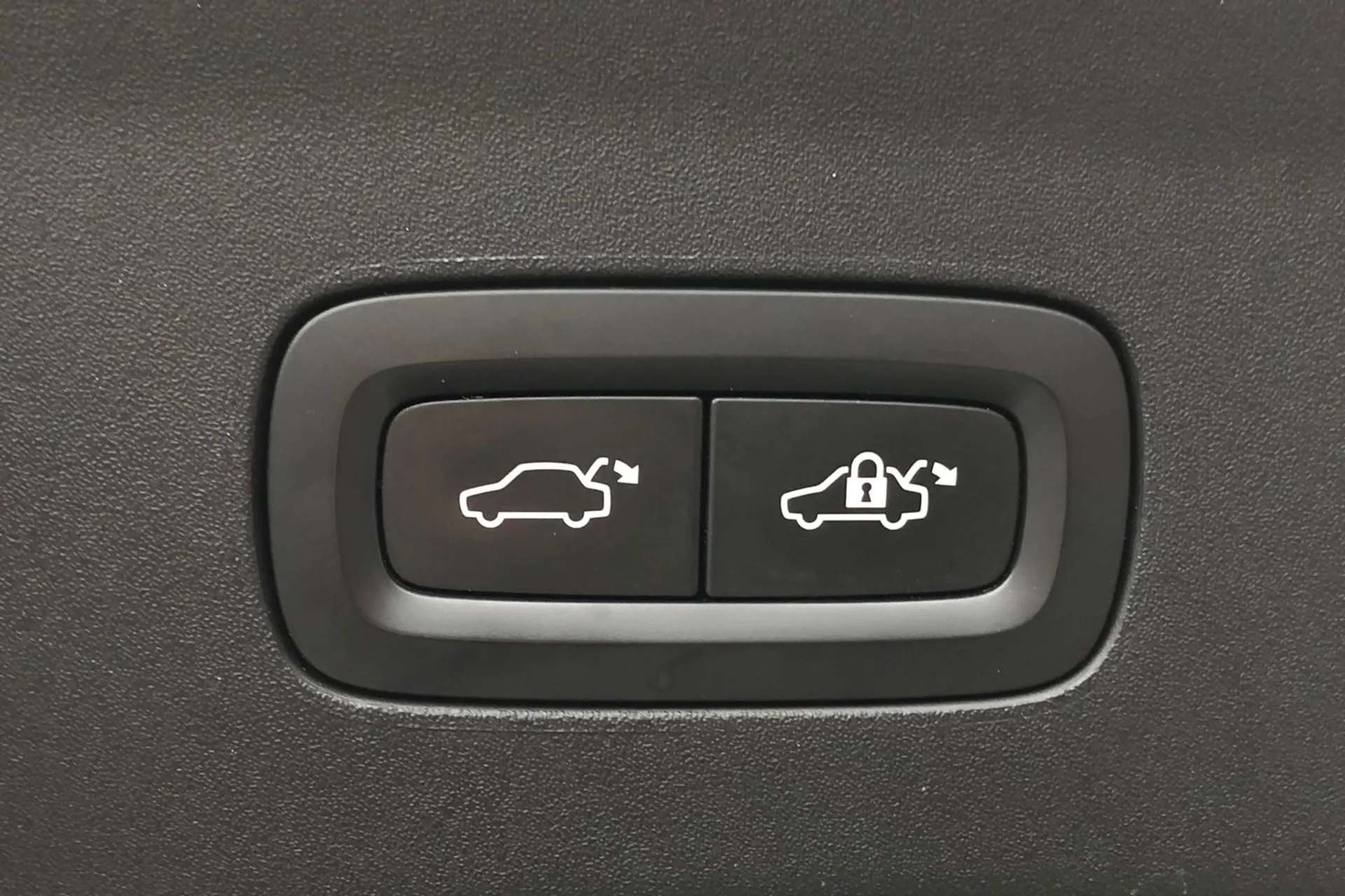 2022 POLESTAR 2 2022 POLESTAR 2