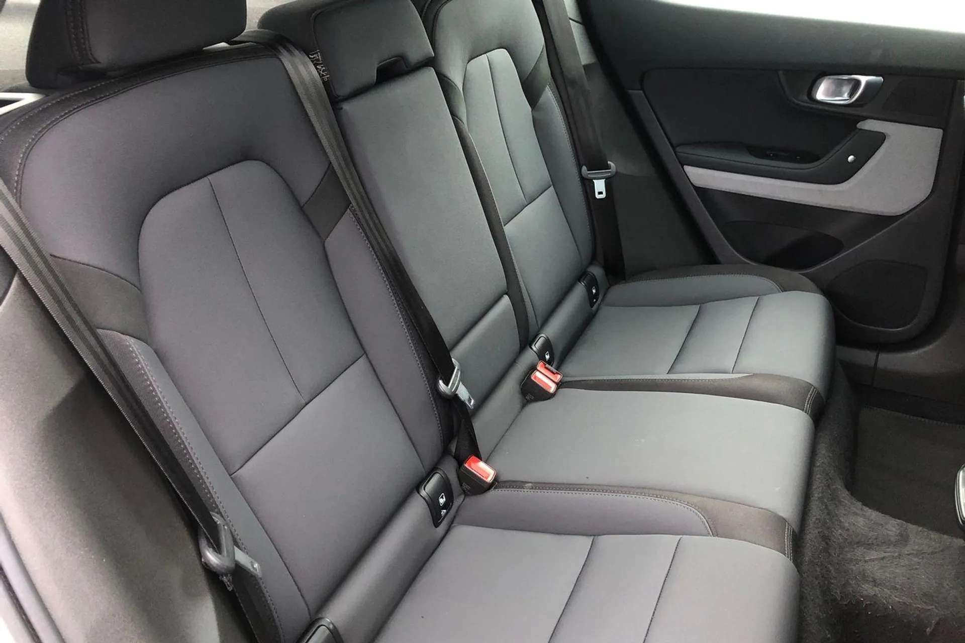 2022 POLESTAR 2 2022 POLESTAR 2