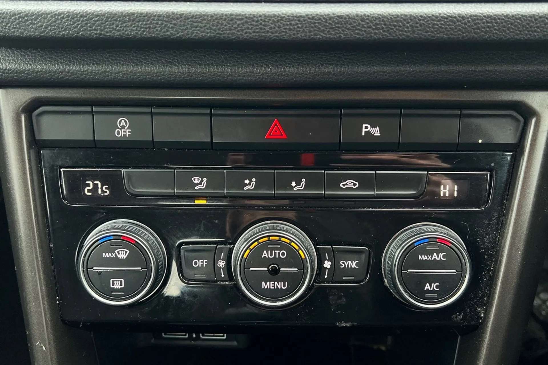 2019 VOLKSWAGEN T-ROC 2019 VOLKSWAGEN T-ROC