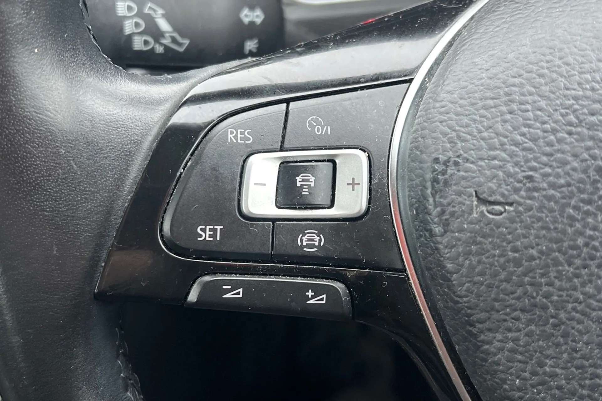 2019 VOLKSWAGEN T-ROC 2019 VOLKSWAGEN T-ROC