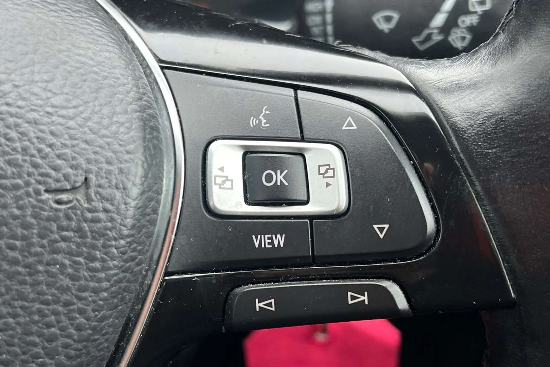 2019 VOLKSWAGEN T-ROC 2019 VOLKSWAGEN T-ROC