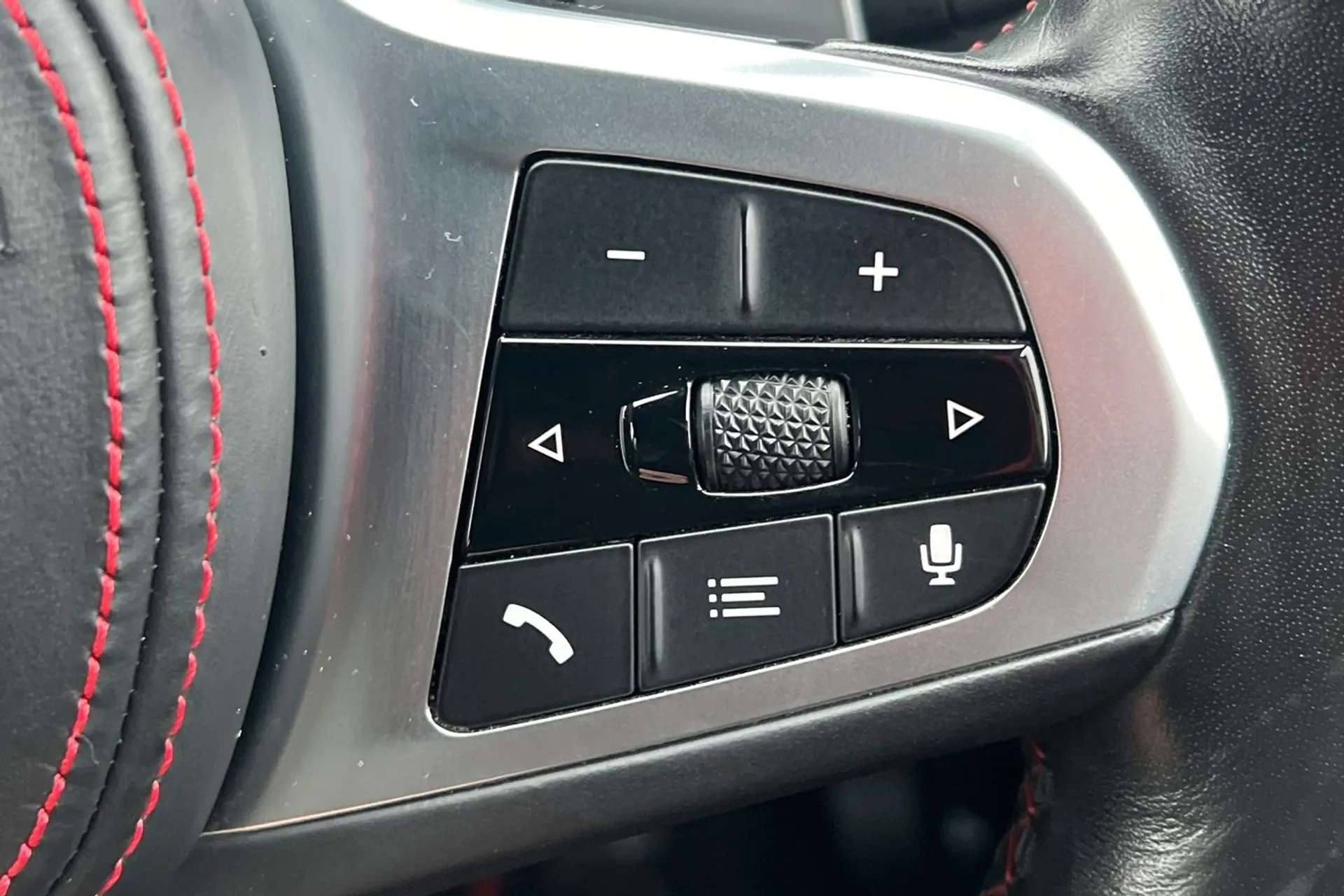 2021 BMW 1 SERIES 2021 BMW 1 SERIES