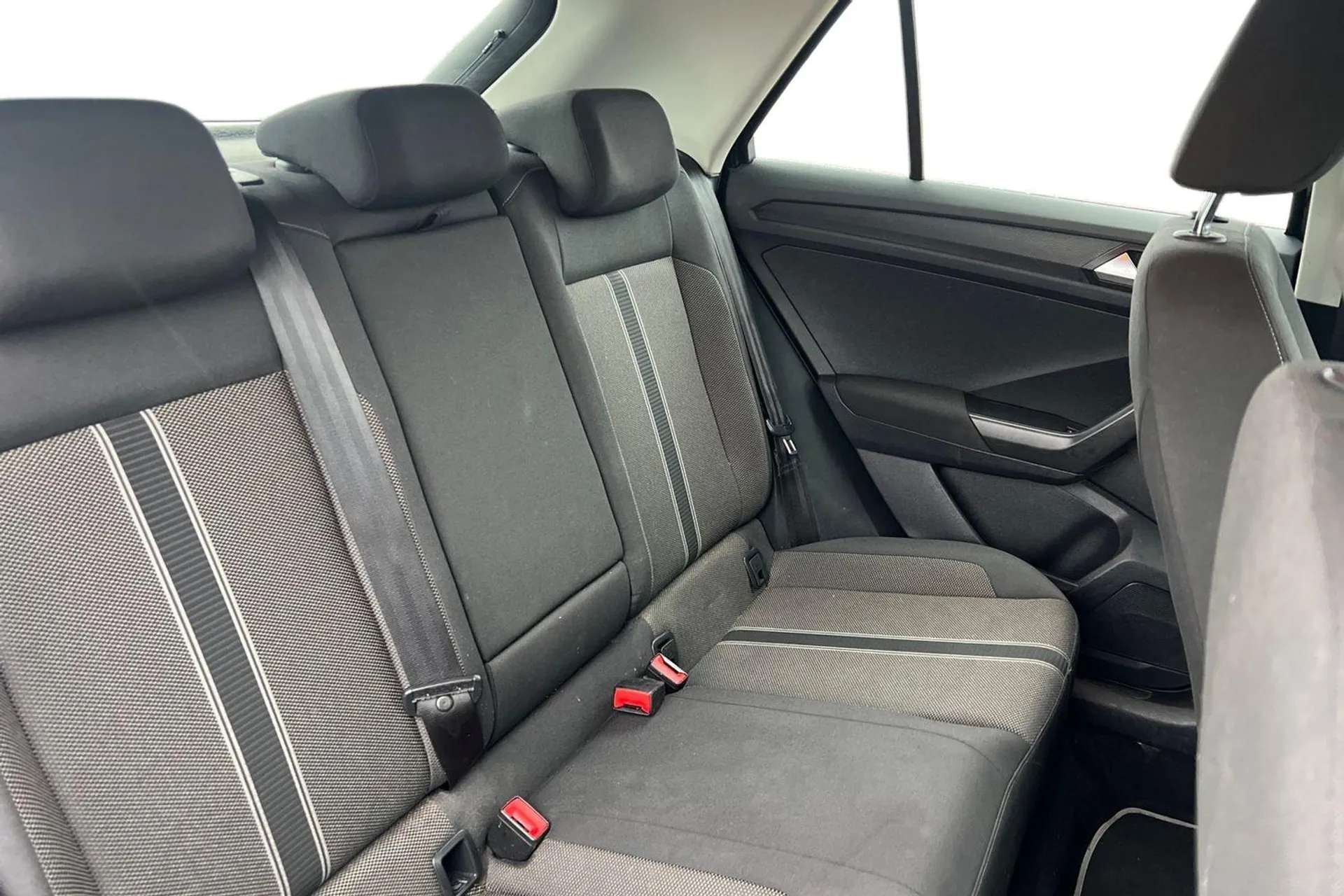 2019 VOLKSWAGEN T-ROC 2019 VOLKSWAGEN T-ROC