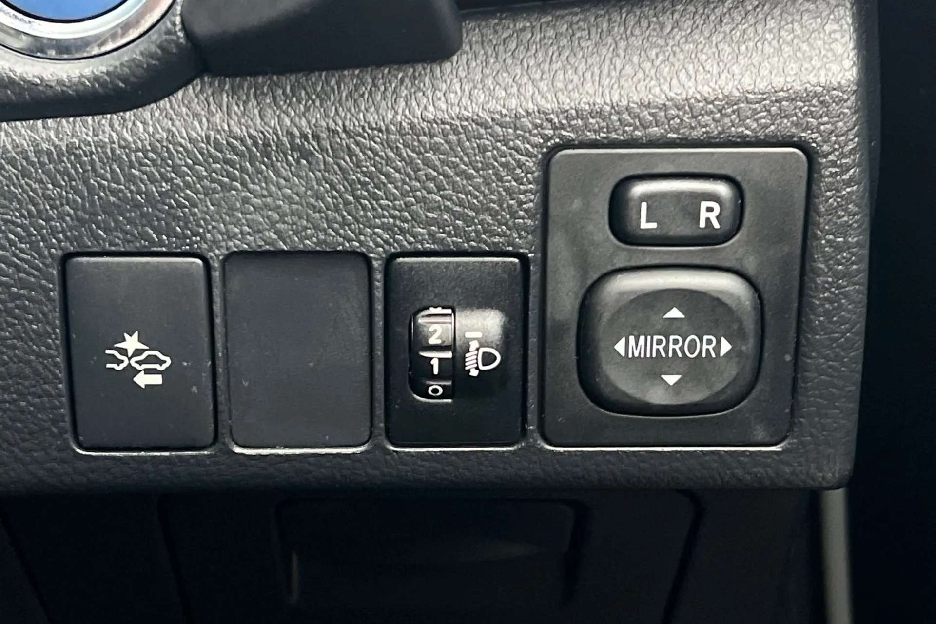 2018 TOYOTA AURIS 2018 TOYOTA AURIS