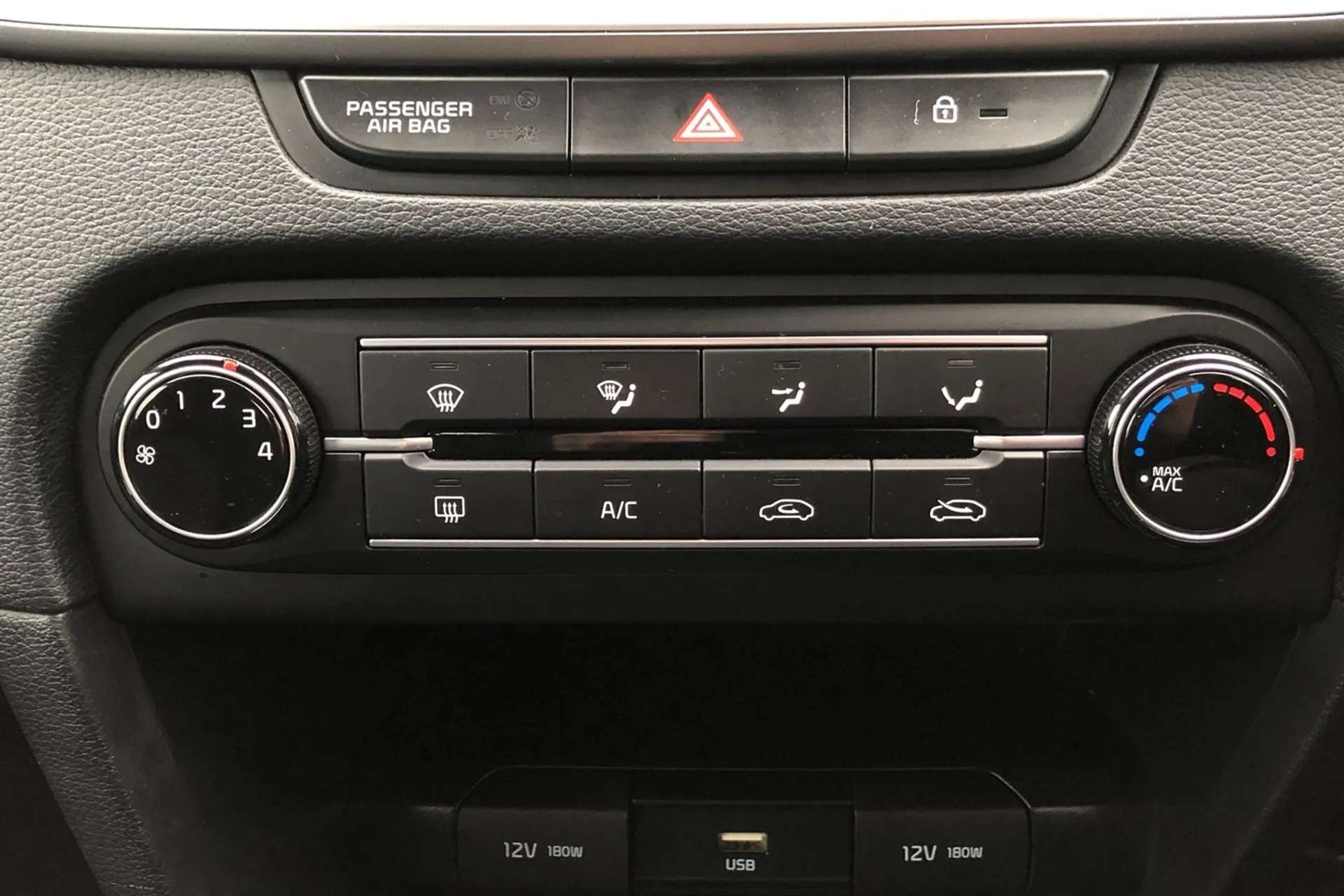 2022 KIA CEED 2022 KIA CEED