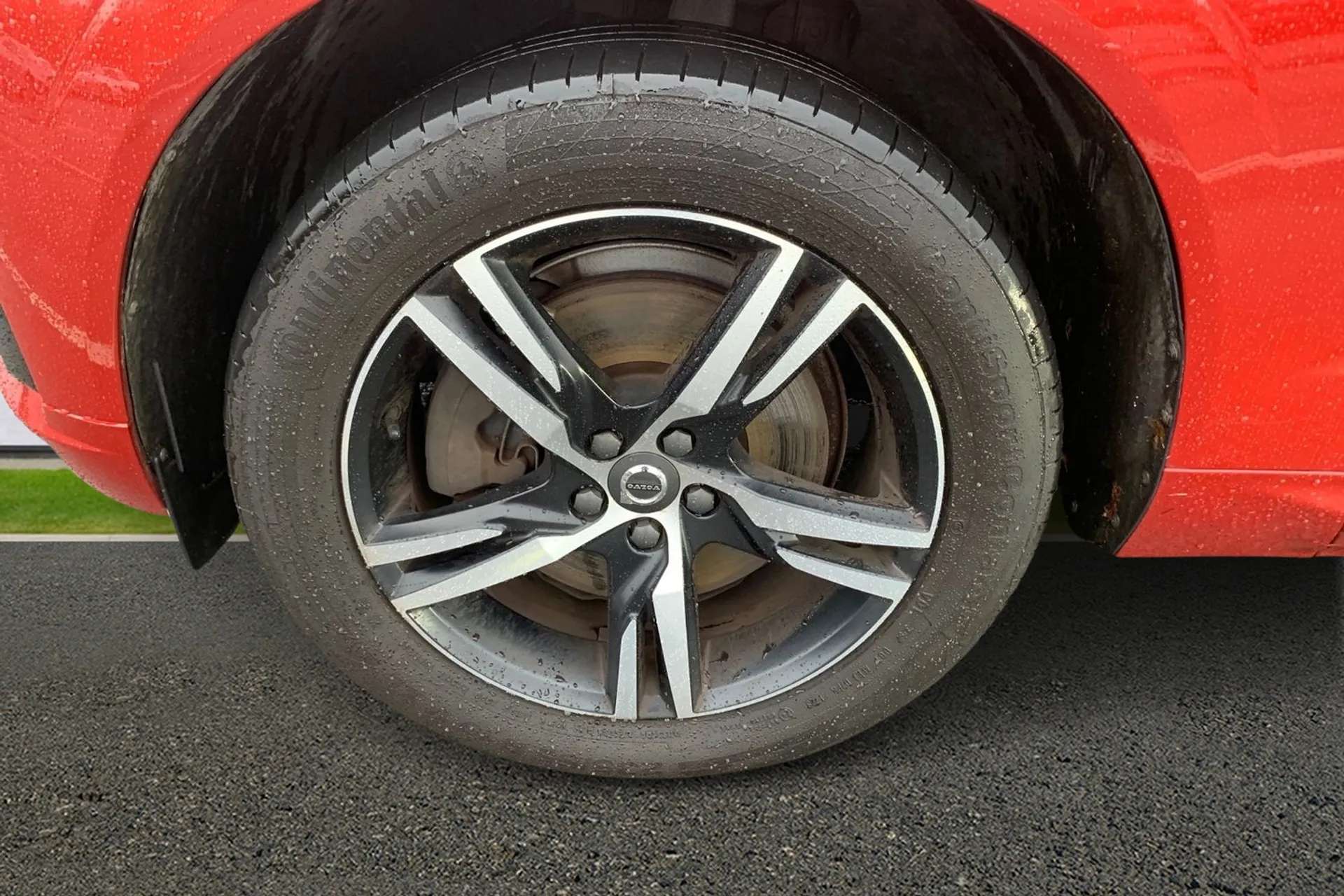 2020 VOLVO XC60 2020 VOLVO XC60