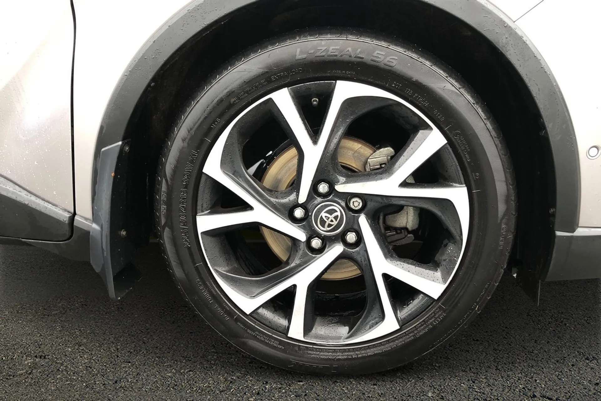 2018 TOYOTA C-HR 2018 TOYOTA C-HR