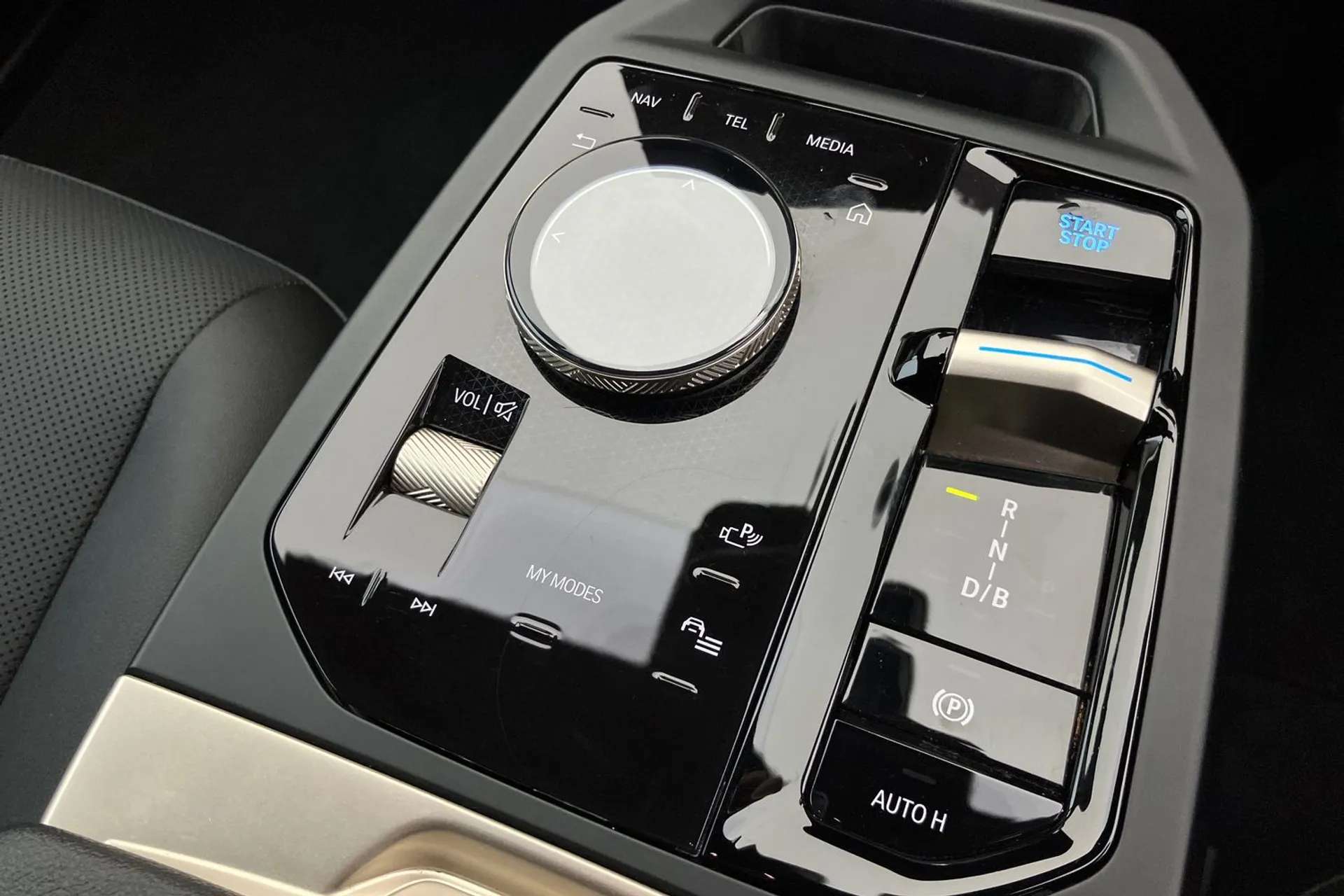 2022 BMW IX 2022 BMW IX